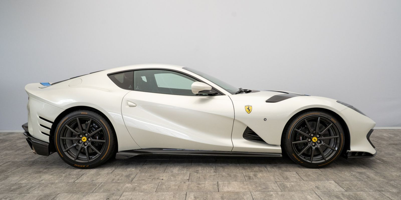 Ferrari 812 Competizione — photo 4