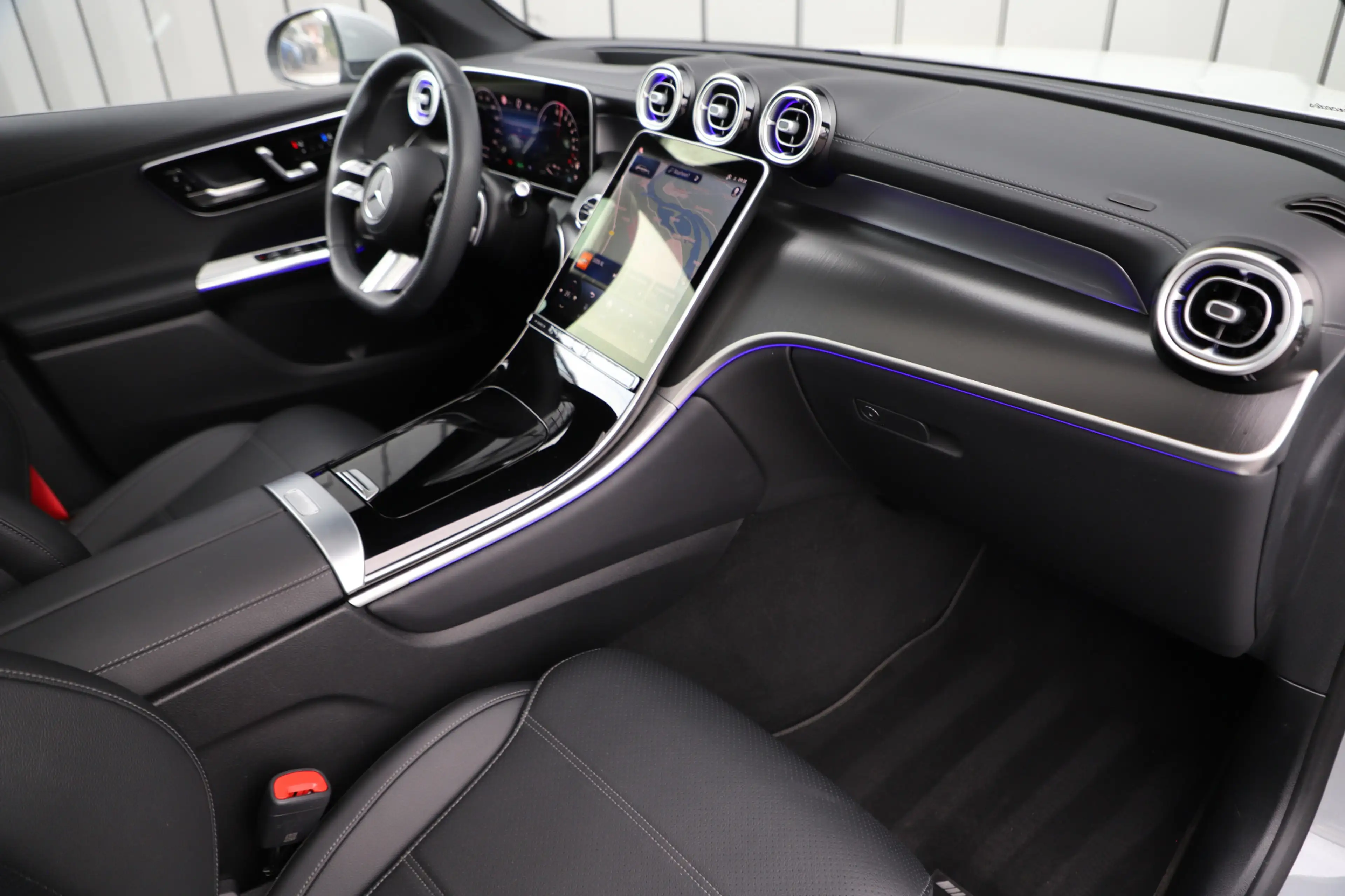 Mercedes-Benz GLC 400 400e AMG 4-Matic | 381PK | Massage | Luchtvering | — photo 2