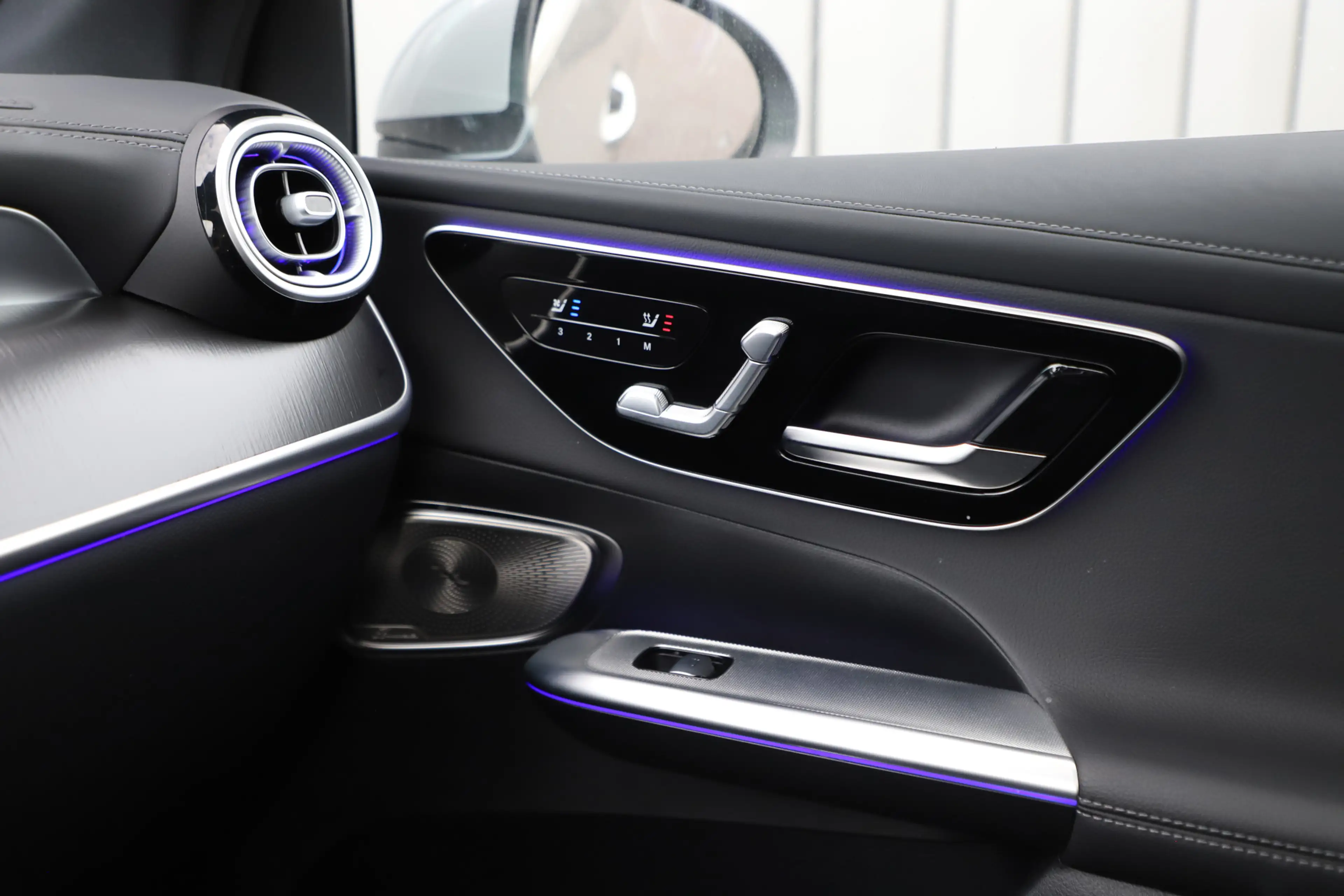 Mercedes-Benz GLC 400 400e AMG 4-Matic | 381PK | Massage | Luchtvering | — photo 13