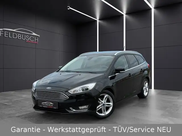 Ford Focus Turnier Titanium *Garantie-TÜV/ServiceNEU*