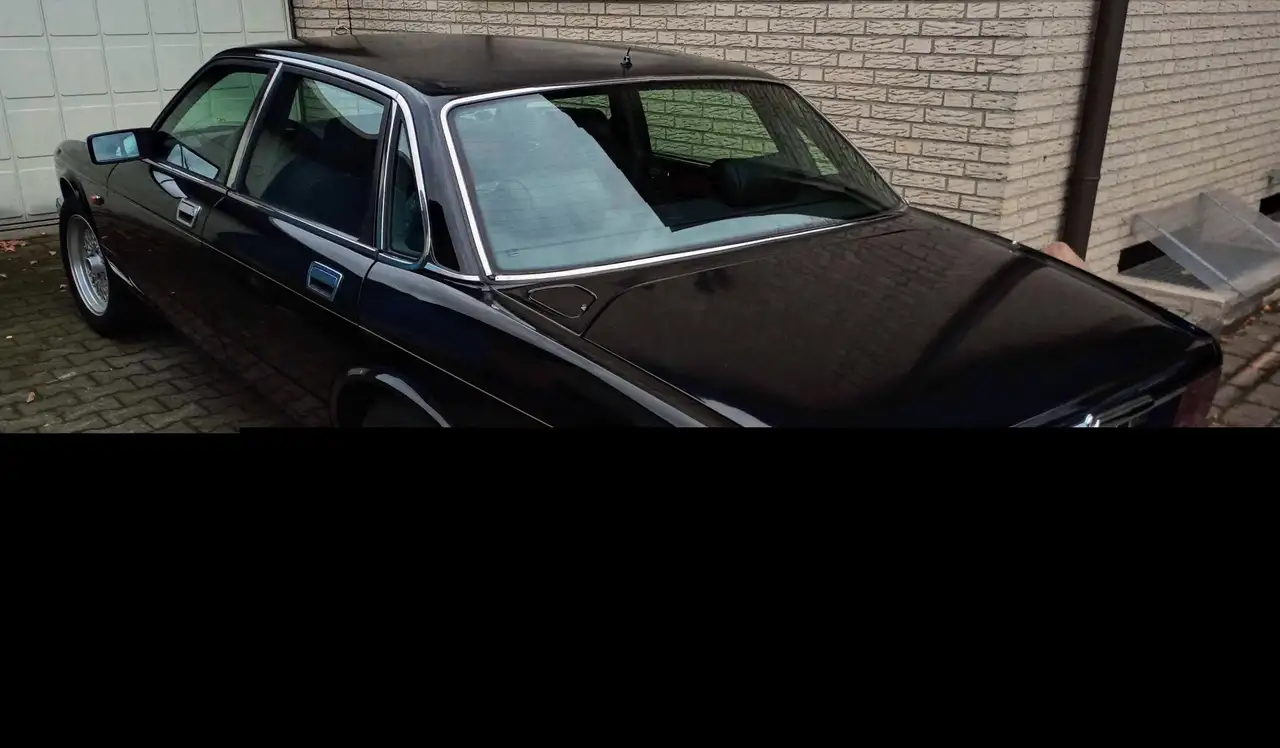 Jaguar XJ40, foto 7