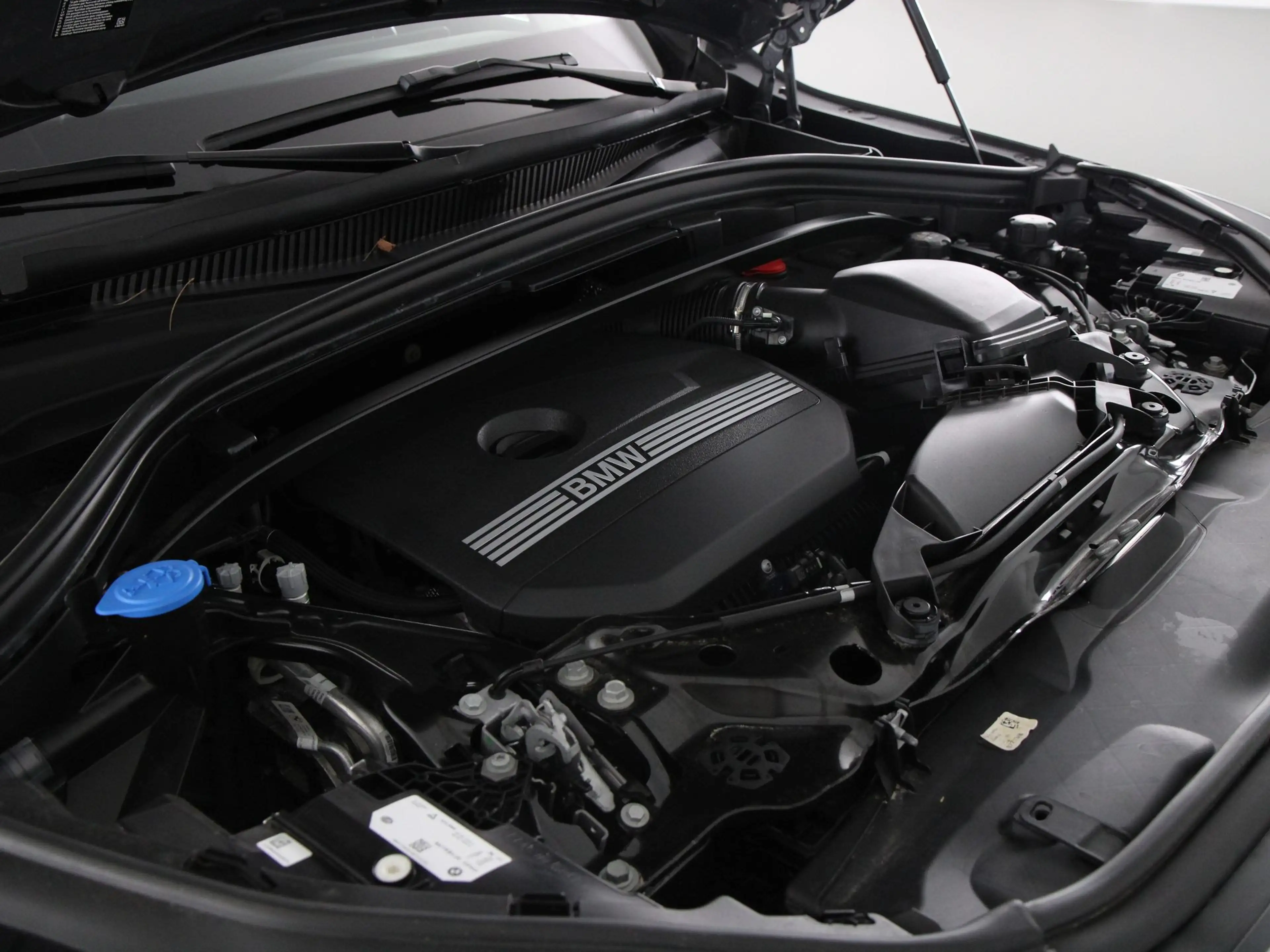 BMW X2 sDrive20i Launch Edition — photo 4