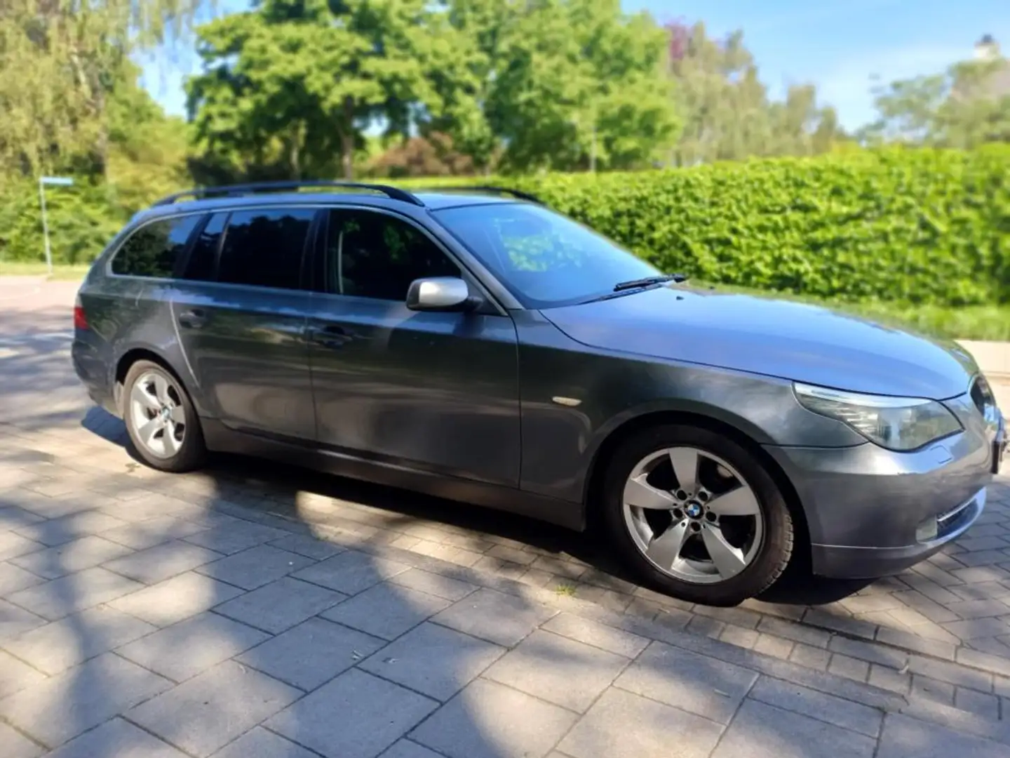 BMW 520 5-serie Touring 520i Corporate Lease Business Line Grijs - 2