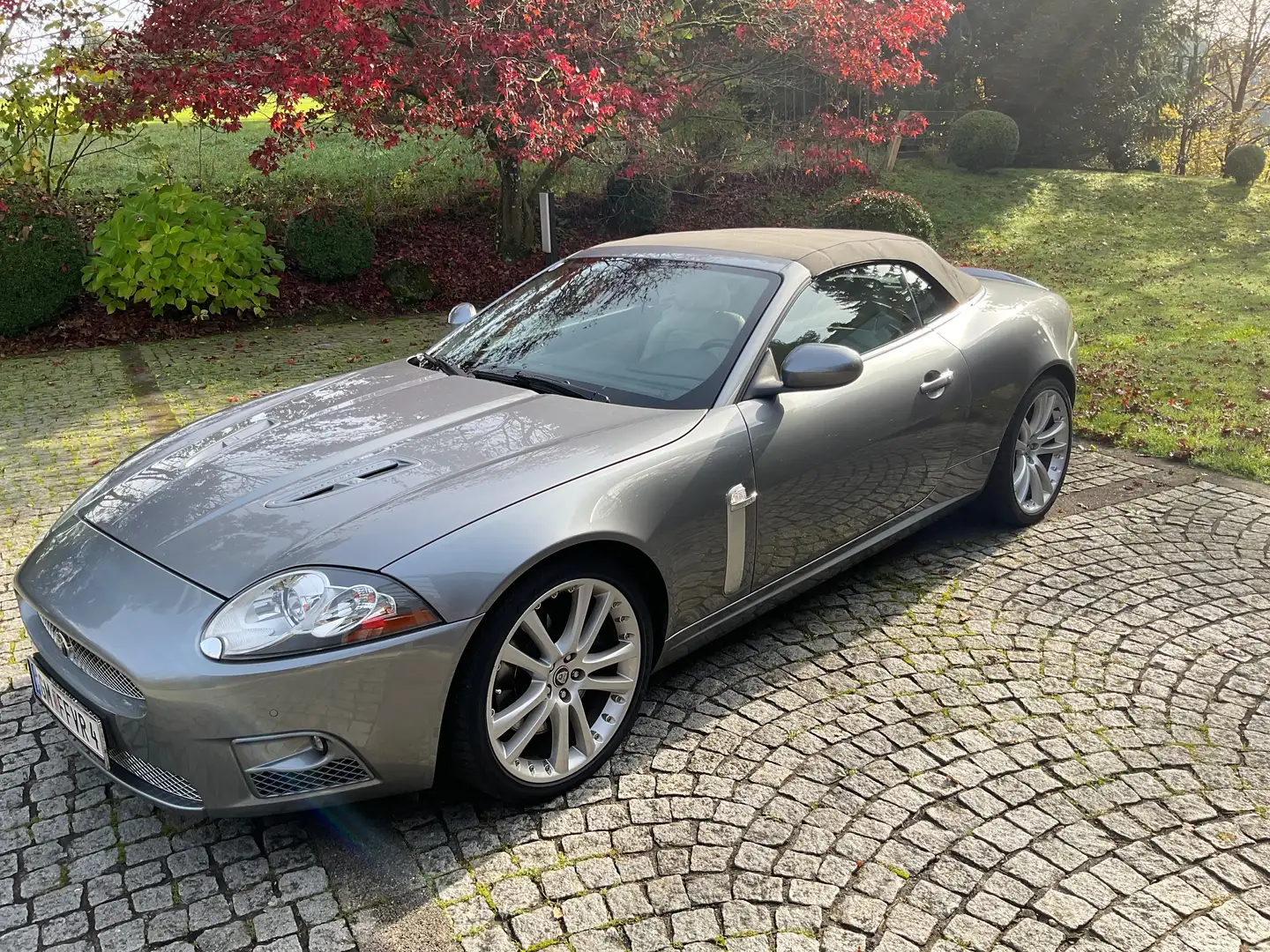 Jaguar XKR Silber - 2