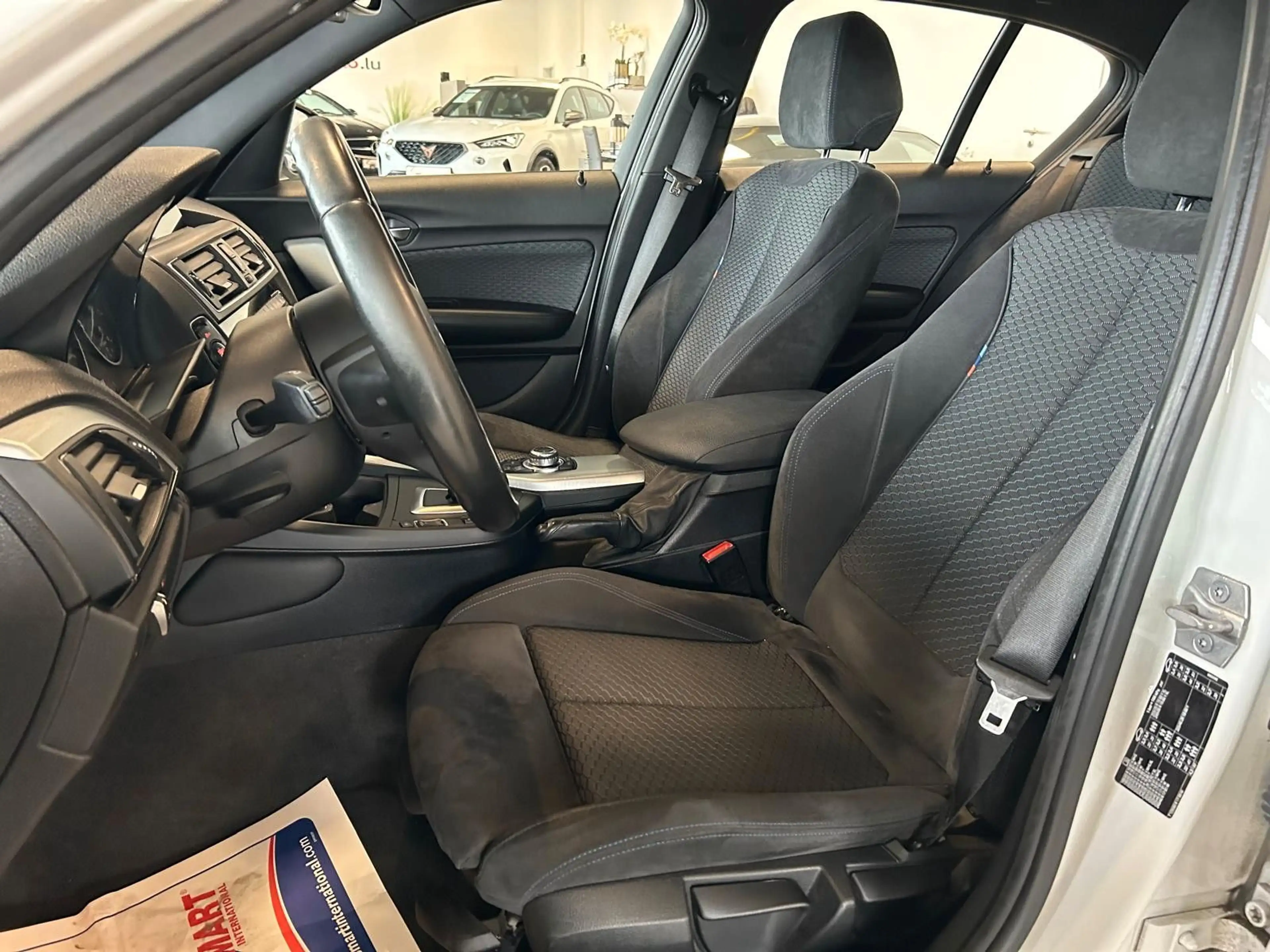 BMW 120 i M Sport**NAVI**PDC** — photo 11