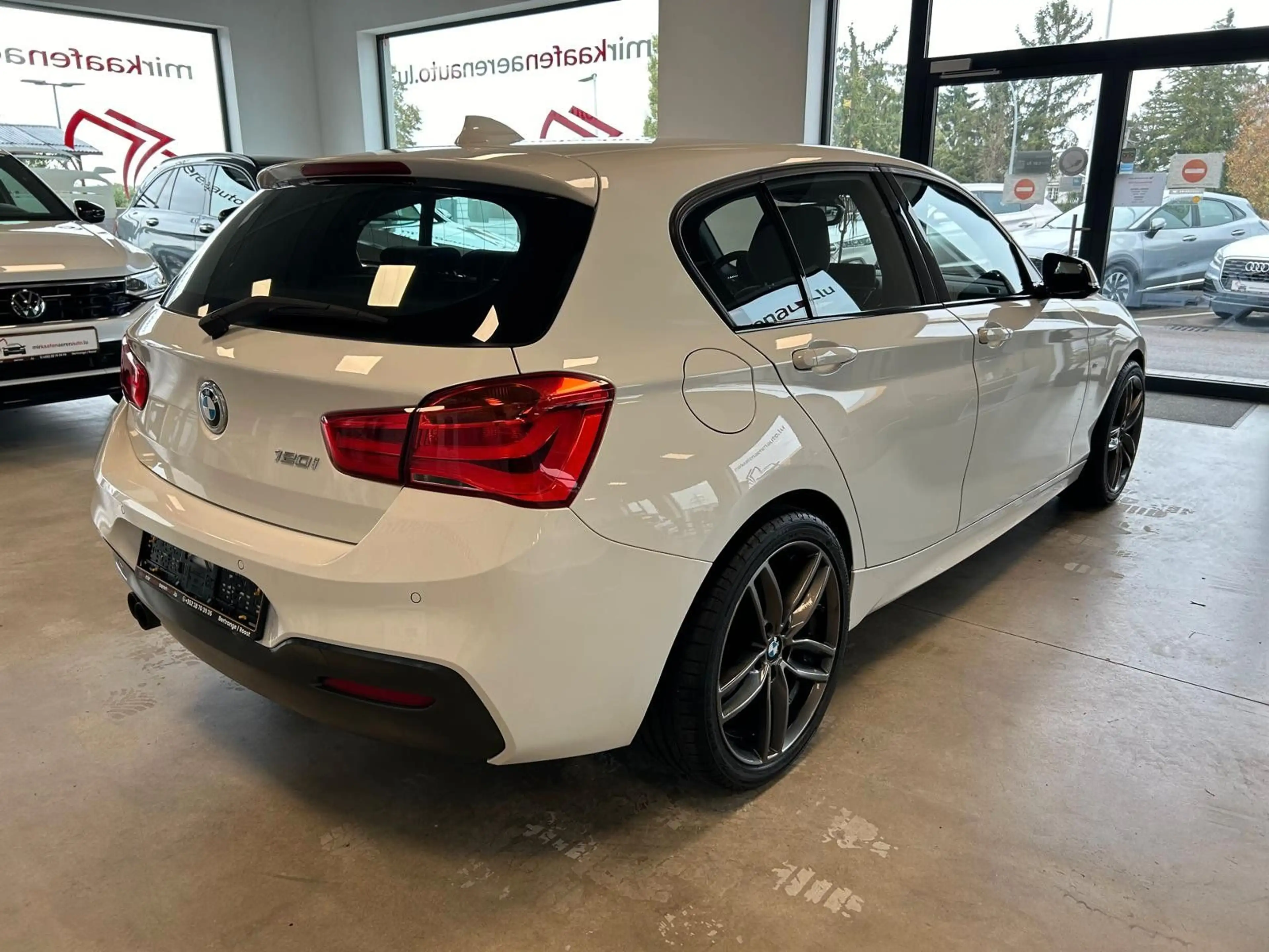 BMW 120 i M Sport**NAVI**PDC** — photo 3