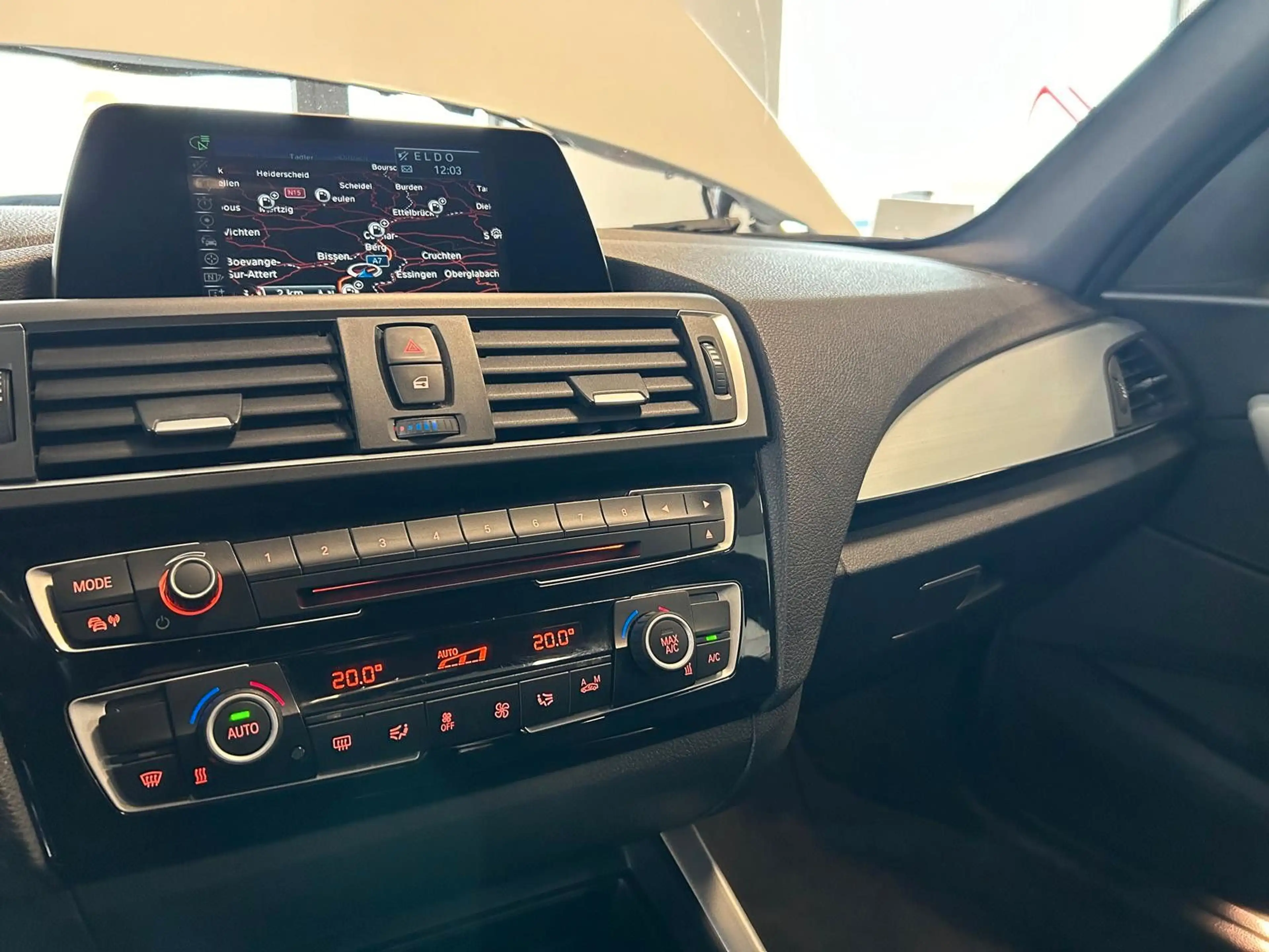 BMW 120 i M Sport**NAVI**PDC** — photo 9