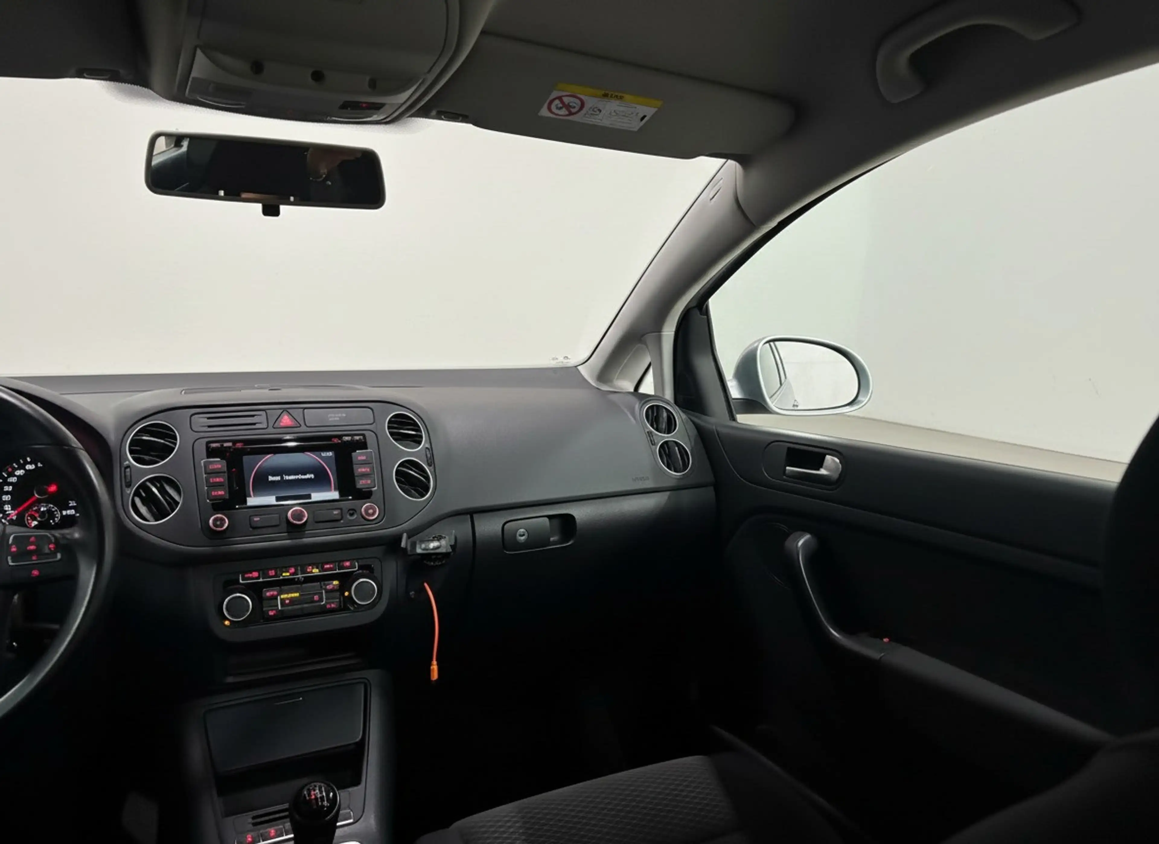 Volkswagen Golf Plus 1.2 TSI Comfortline BlueMotion Cruise — photo 12