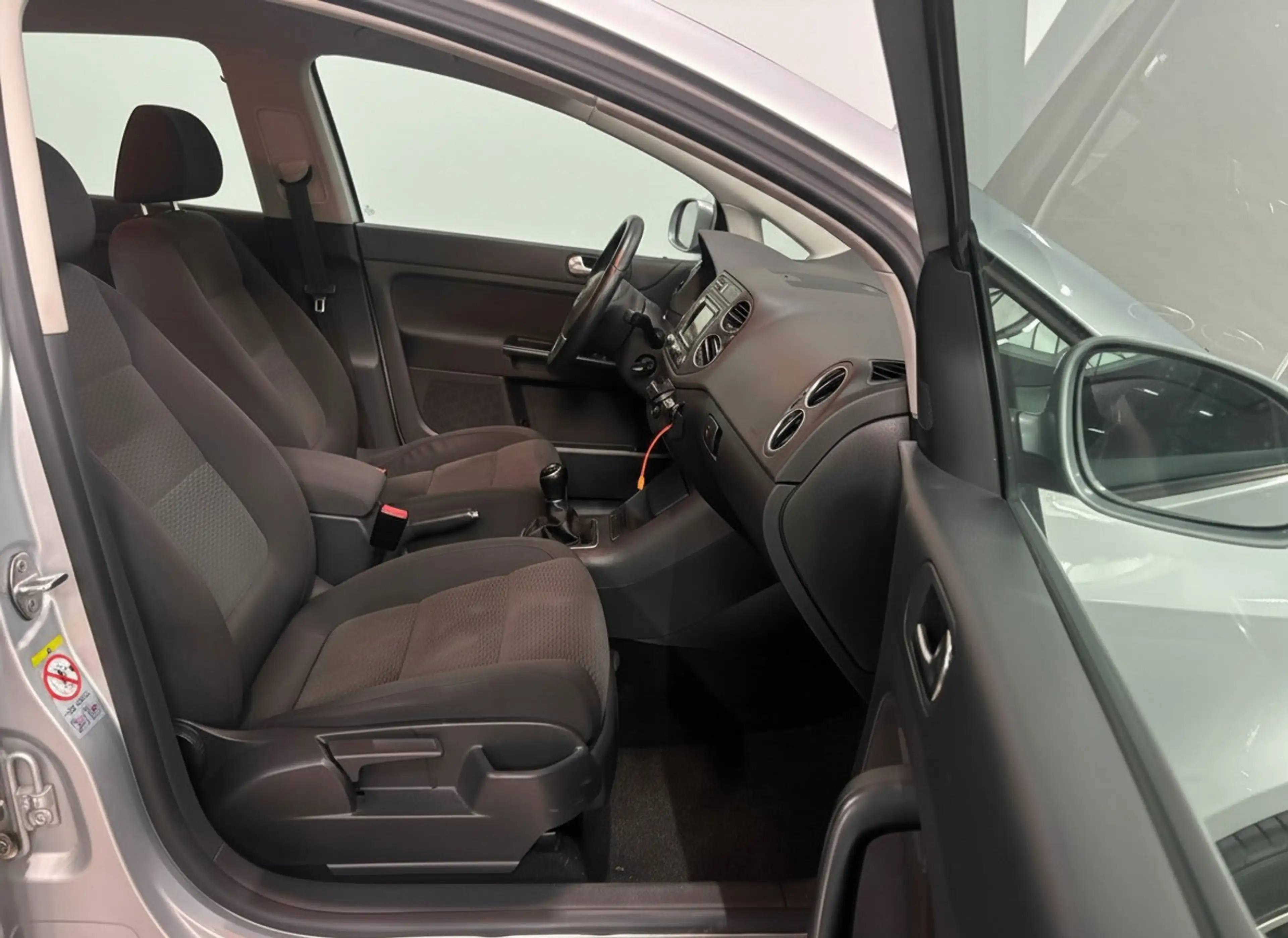 Volkswagen Golf Plus 1.2 TSI Comfortline BlueMotion Cruise — photo 9