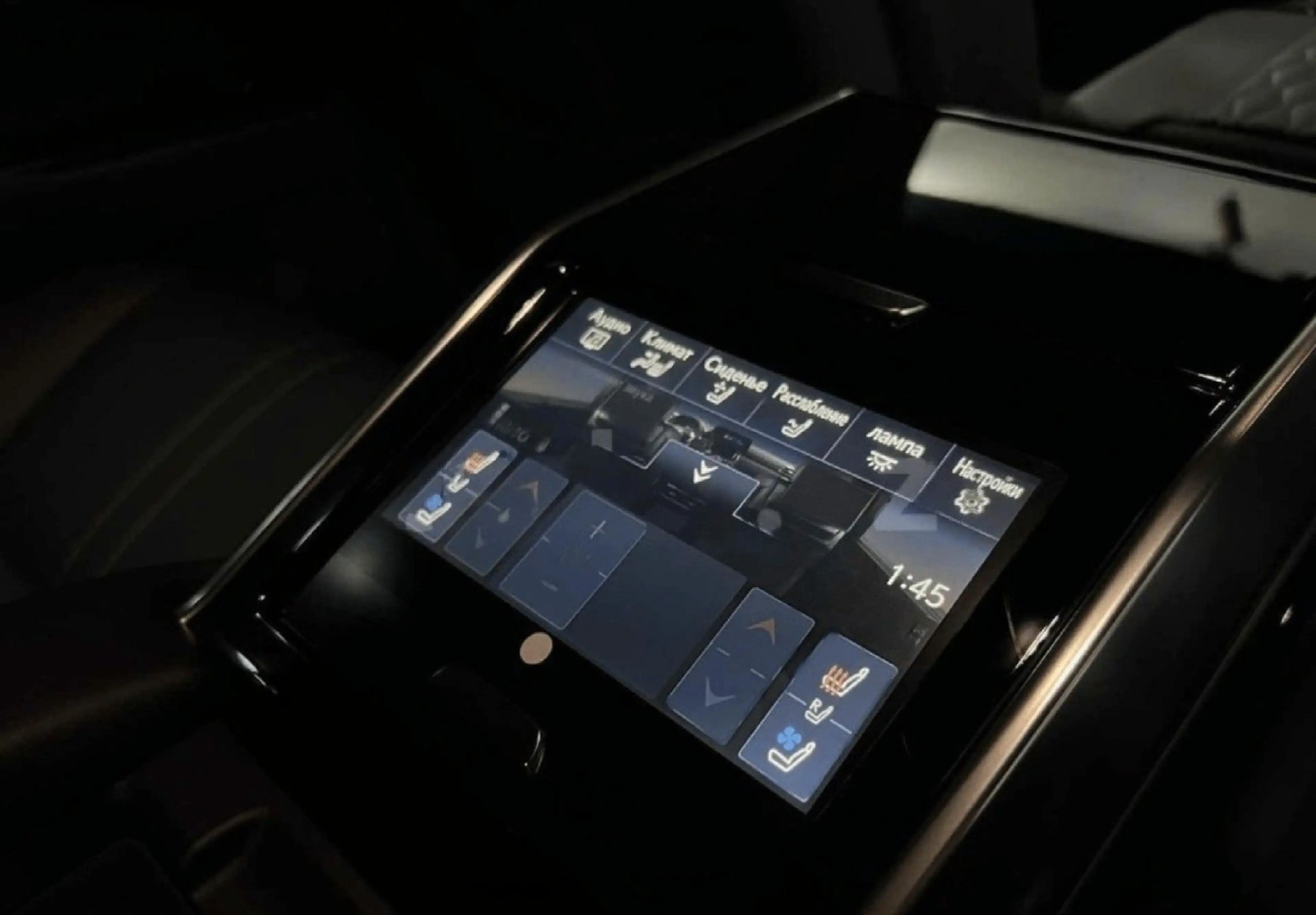 Lexus LX 600 VIP+4SEATS+V6P+410HP+NEW+2025 — photo 8