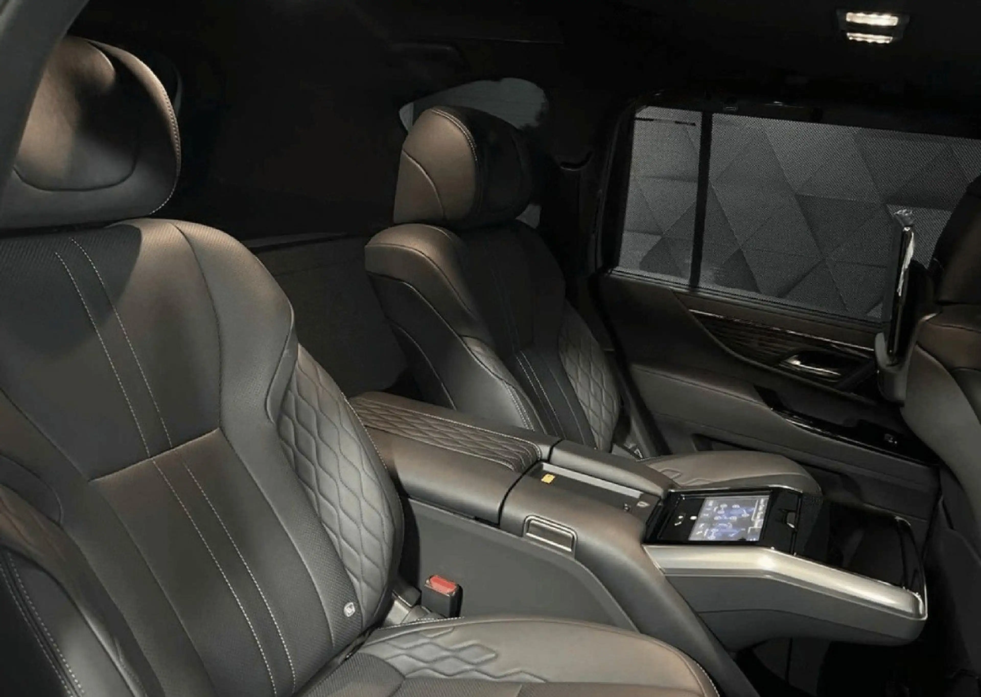 Lexus LX 600 VIP+4SEATS+V6P+410HP+NEW+2025 — photo 9