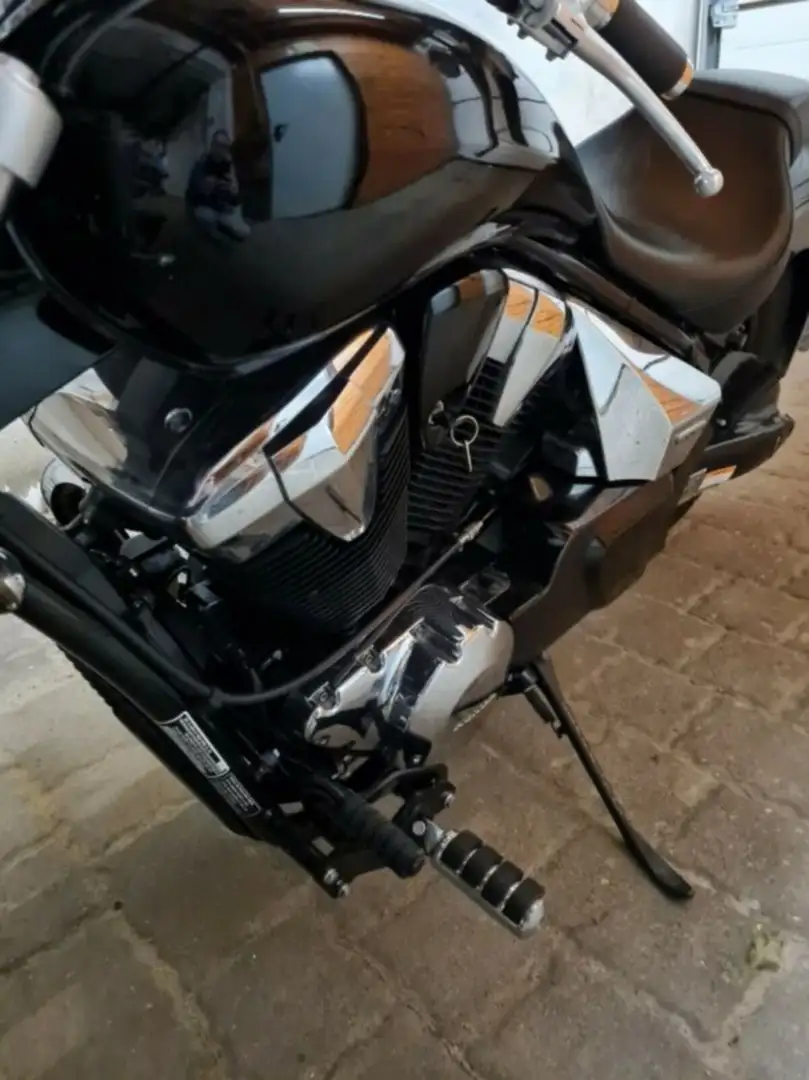 Honda VT 1300 CR Negro - 2