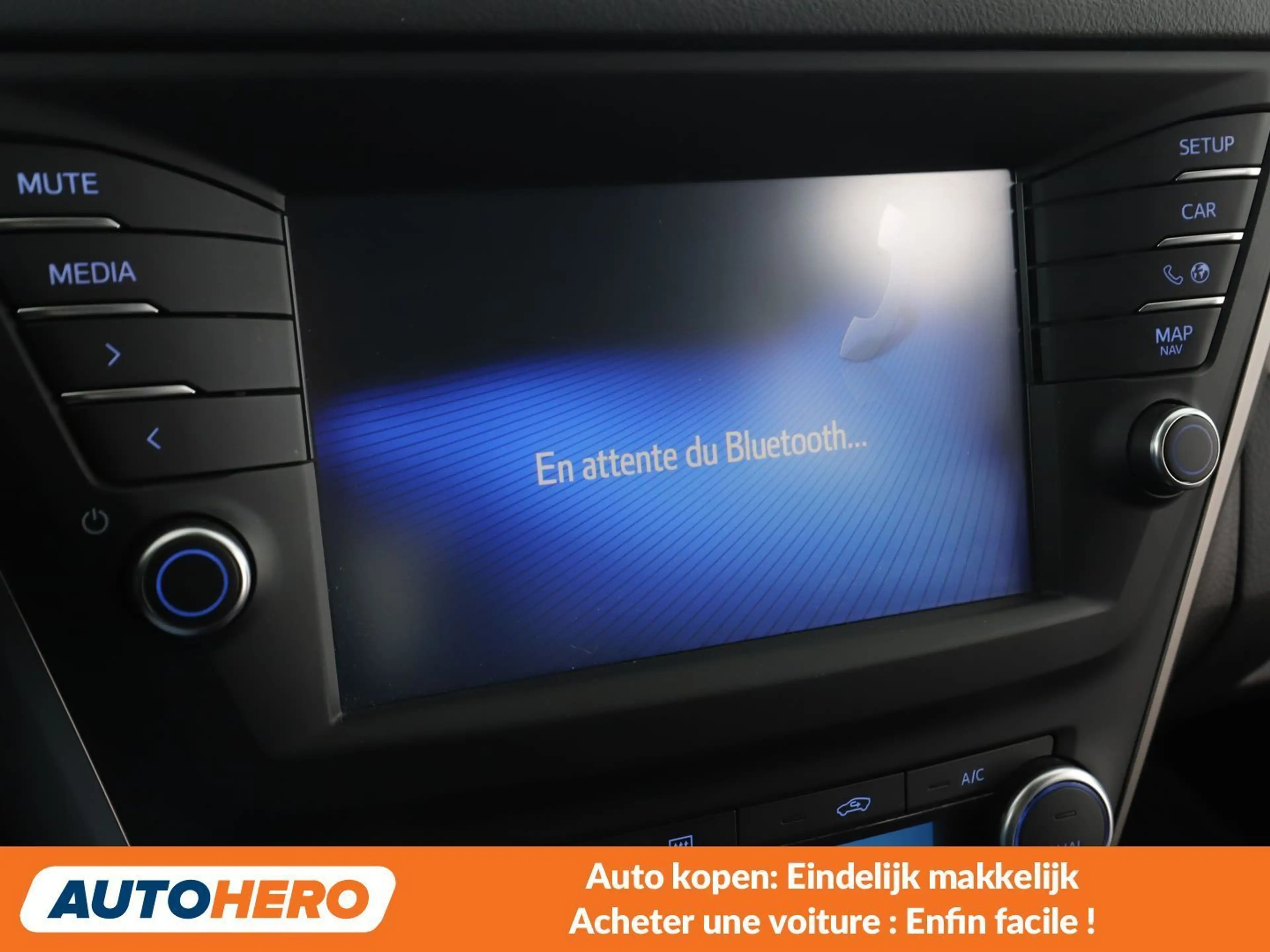 Toyota Avensis 2.0 D-4D Executive — photo 7