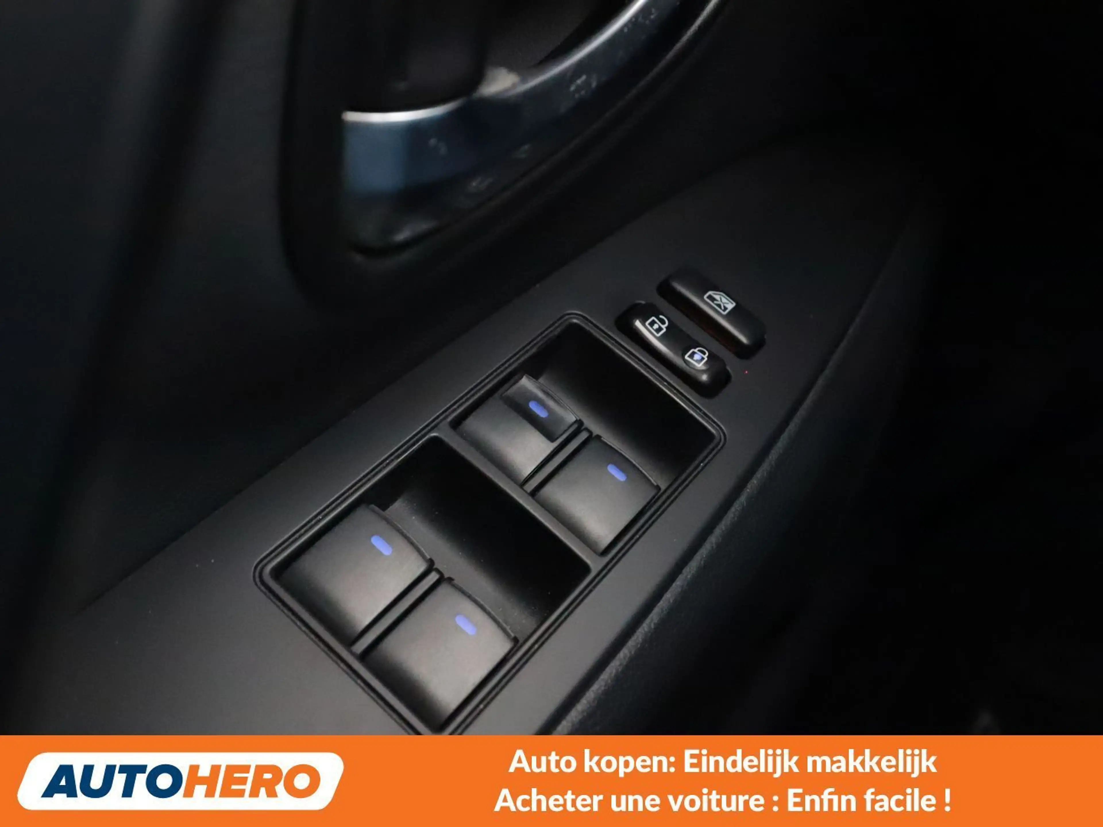Toyota Avensis 2.0 D-4D Executive — photo 14