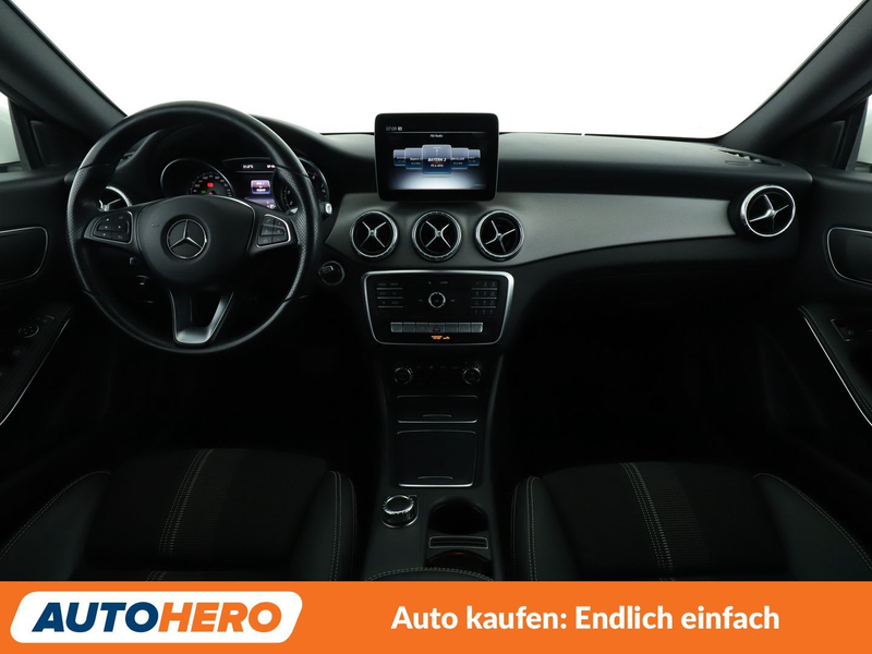 Mercedes-Benz CLA 180 Shooting Brake Urban Aut.*LED*NAVI*TEMPO*PDC*SHZ* — photo 12