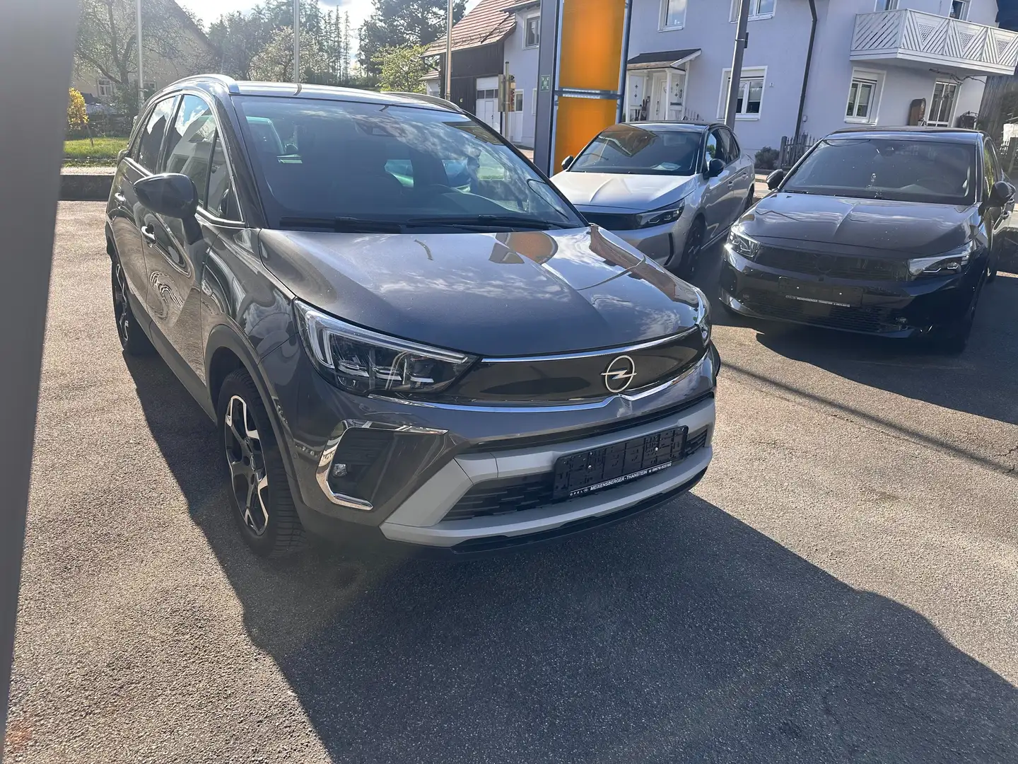 Opel Crossland Ultimate Paket  Alcantara VollLED Kamera SHZ/LHZ Grau - 2