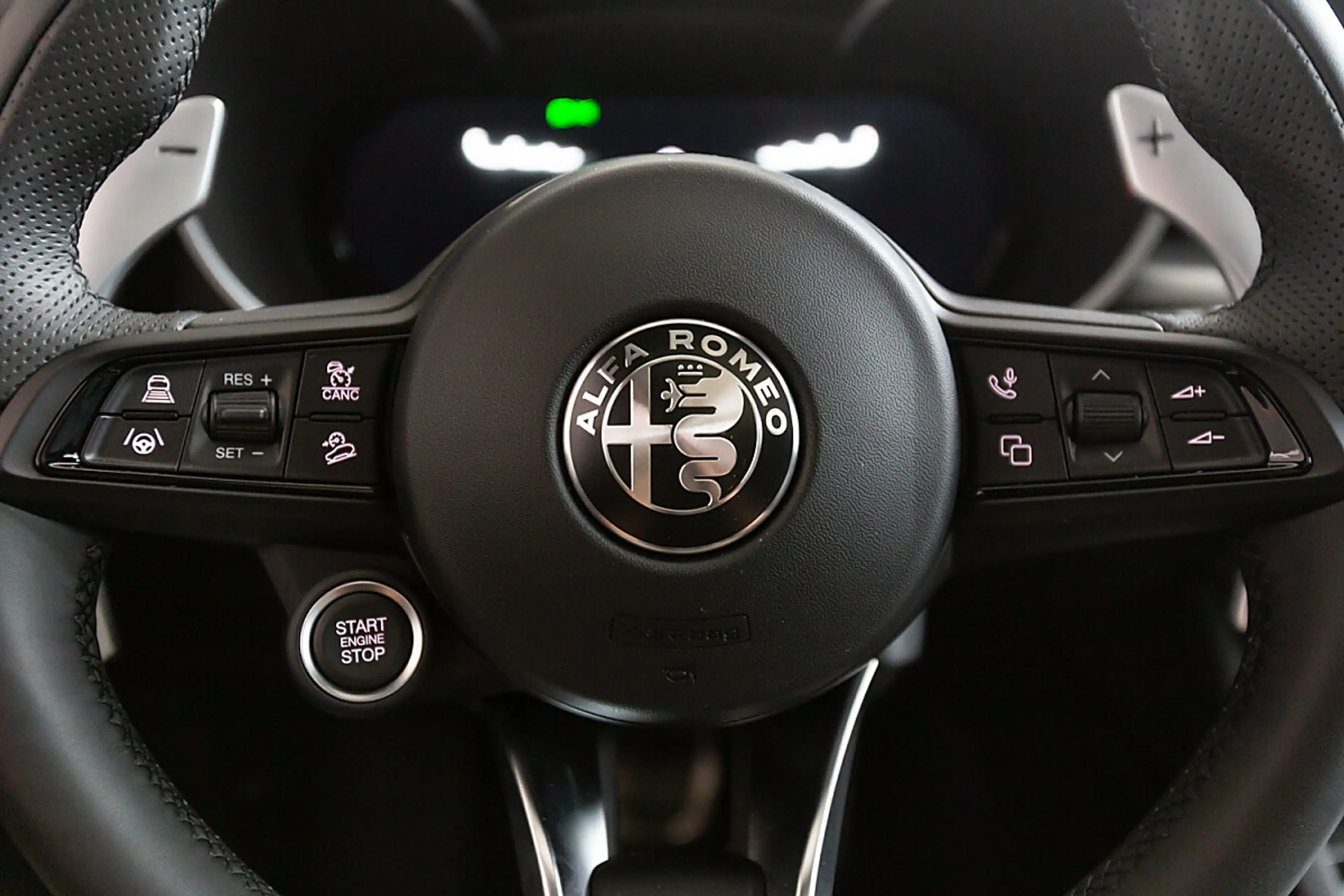 Alfa Romeo Stelvio Veloce 2,2 16V 210 AT8 Q4 — photo 6