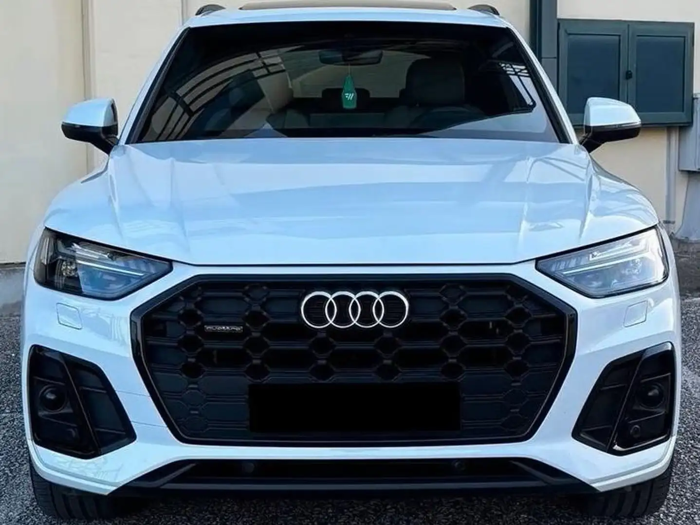 Audi Q5 TDI quattro S-line S-tronic aut Weiß - 1
