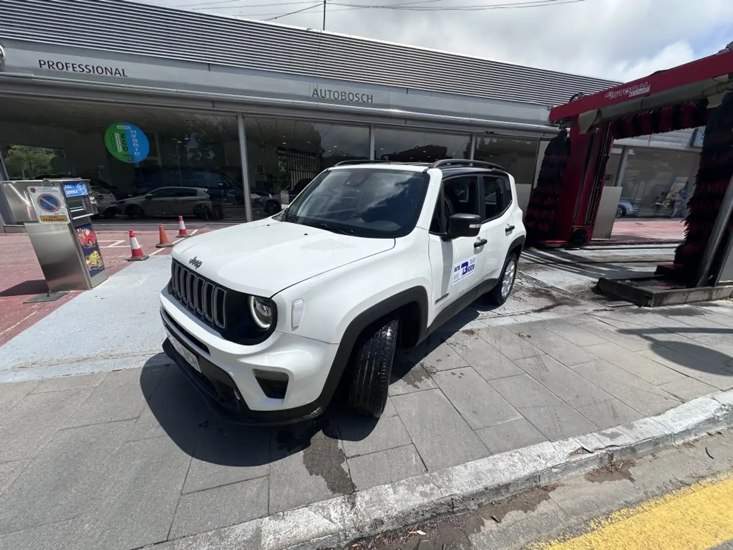 Jeep Renegade 1.5 MHEV Altitude 96KW Blanc - 1