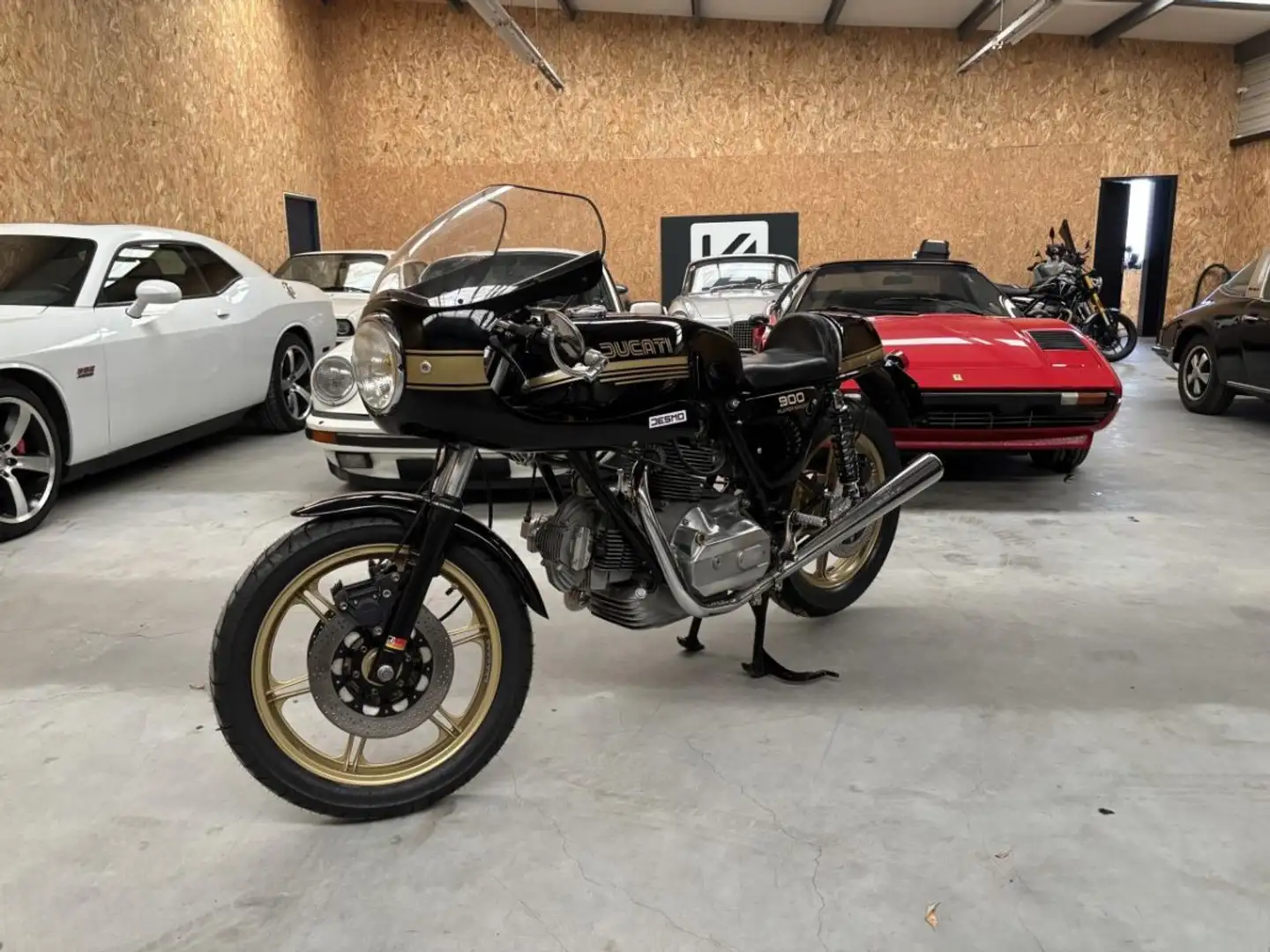 Ducati 900 SS JOE BAR TEAM Schwarz - 1