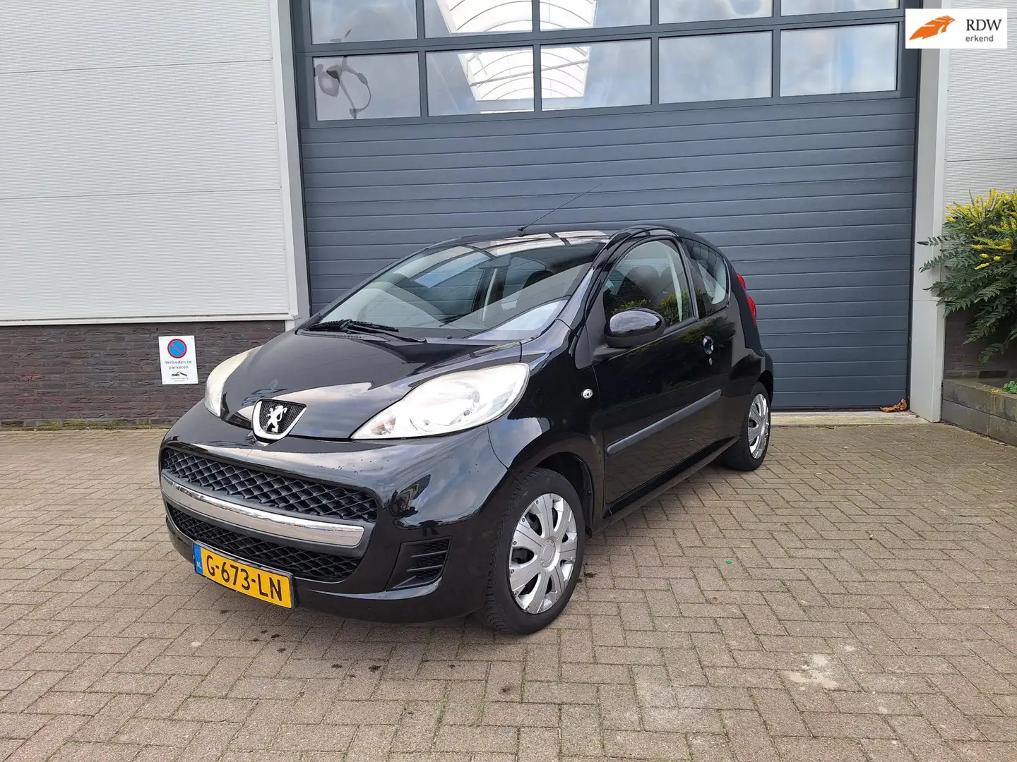 Peugeot 107 | 1.0-12V XR | Airco | Noir - 1