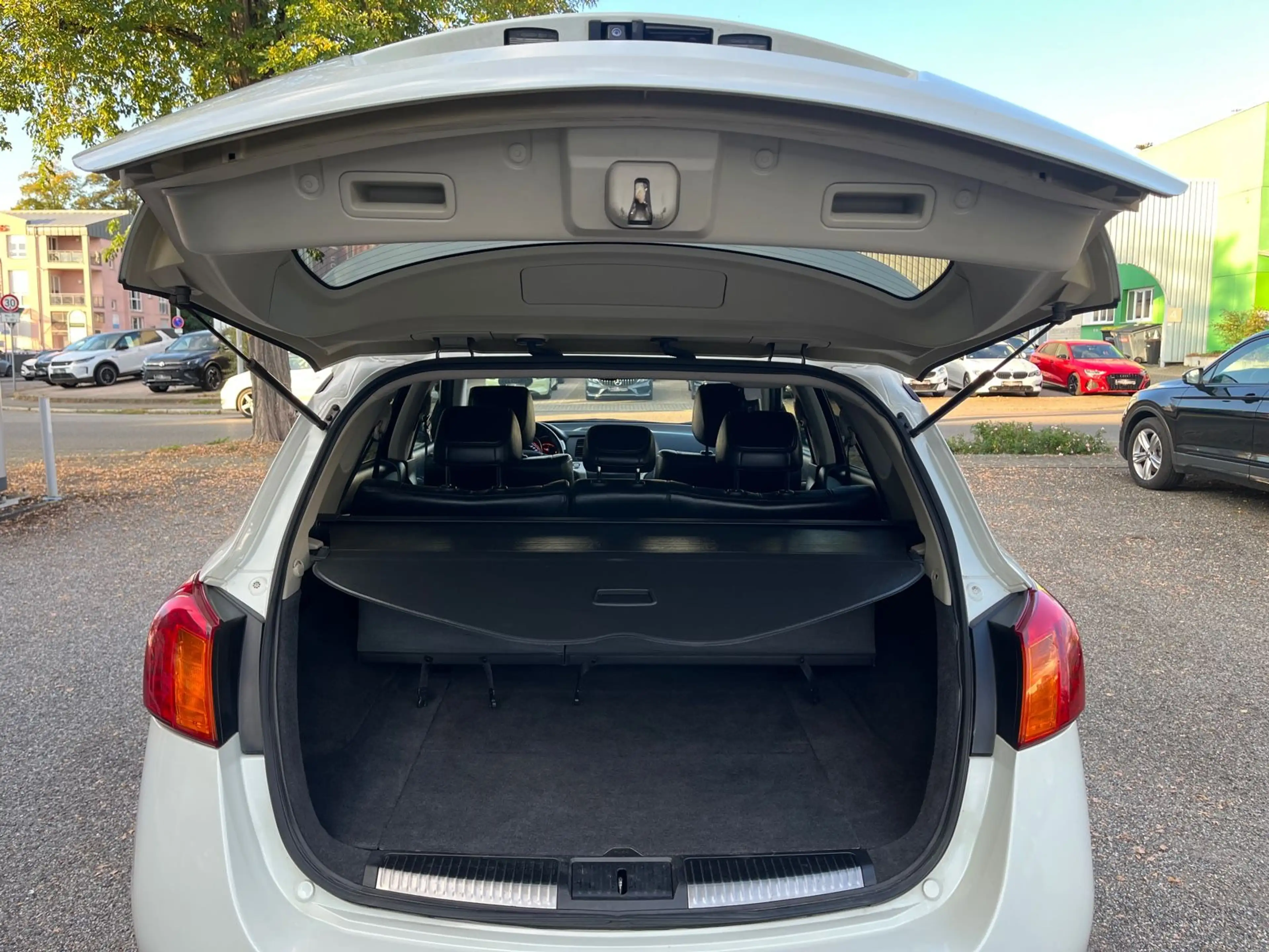 Nissan Murano Basis — photo 11