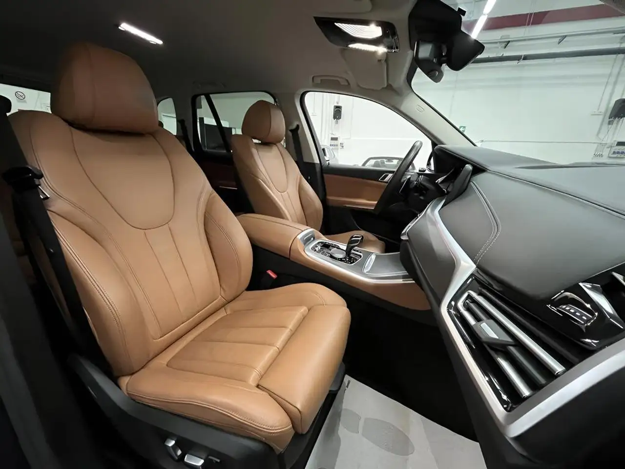 BMW X5 xdrive40d mhev 48V xLine auto 14