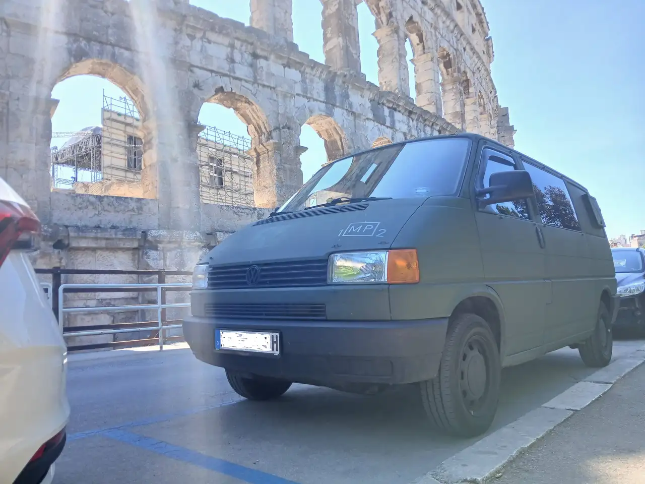 Volkswagen T4 VW T4 2.4 D Bundeswehr | Rostfrei | Wertgutachten | TÜV 2028 | 50.500 km, foto 1