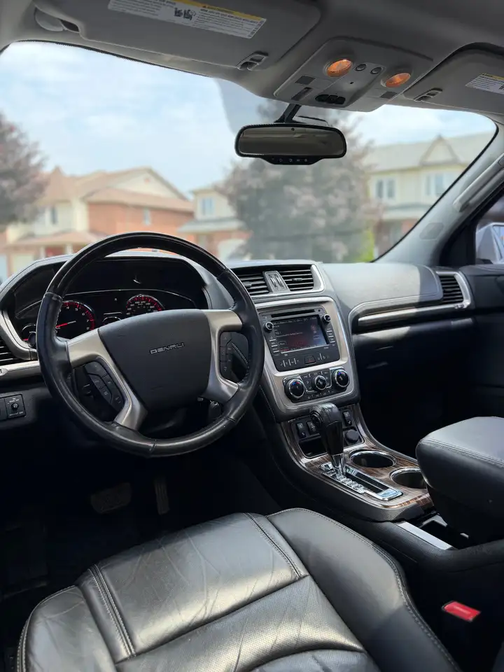 GMC Acadia fotografie GMC Acadia