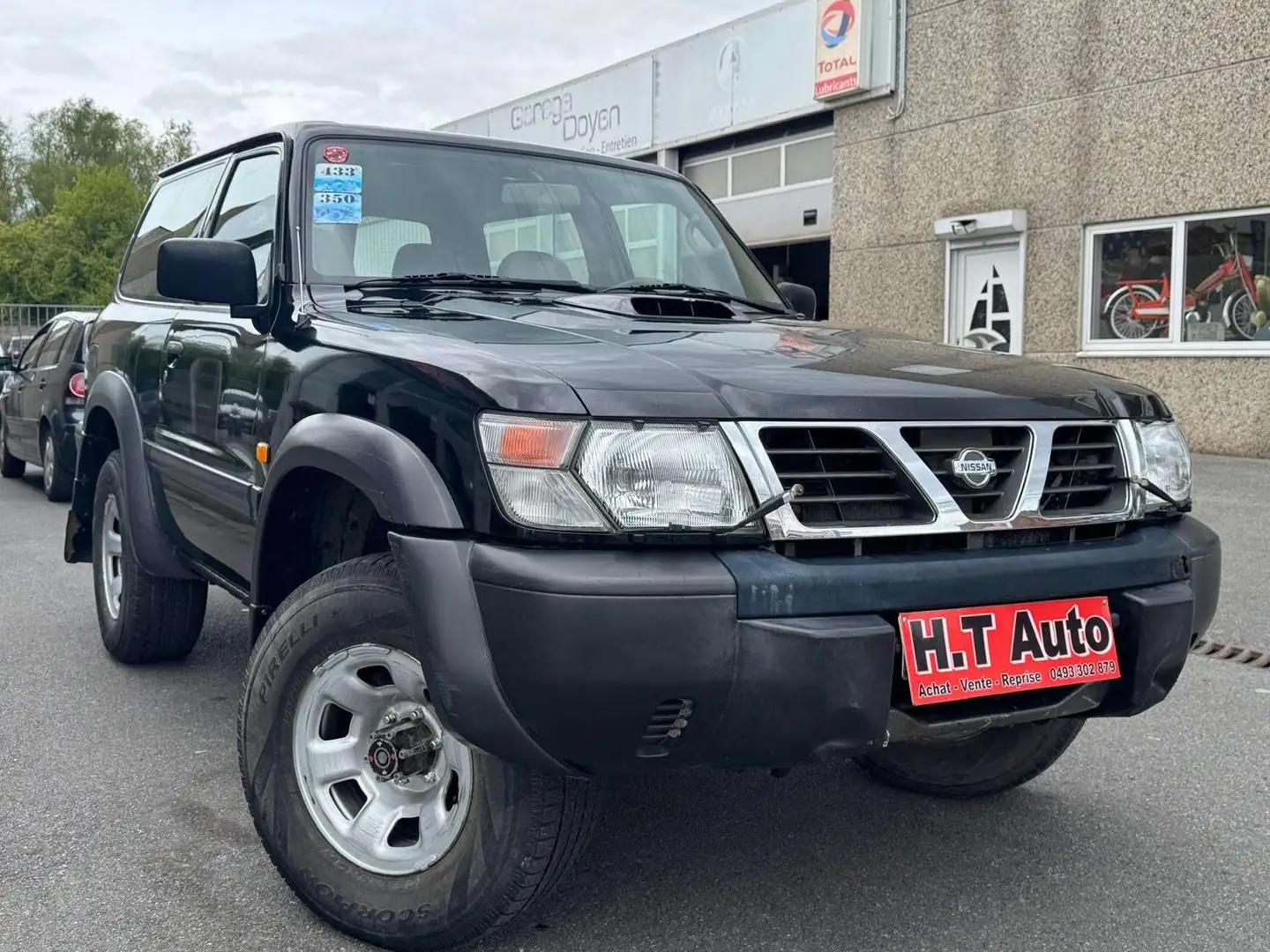 Nissan Patrol 3.0 DDTi/ Etat neuf/Airco/100.000Kilometres Noir - 2