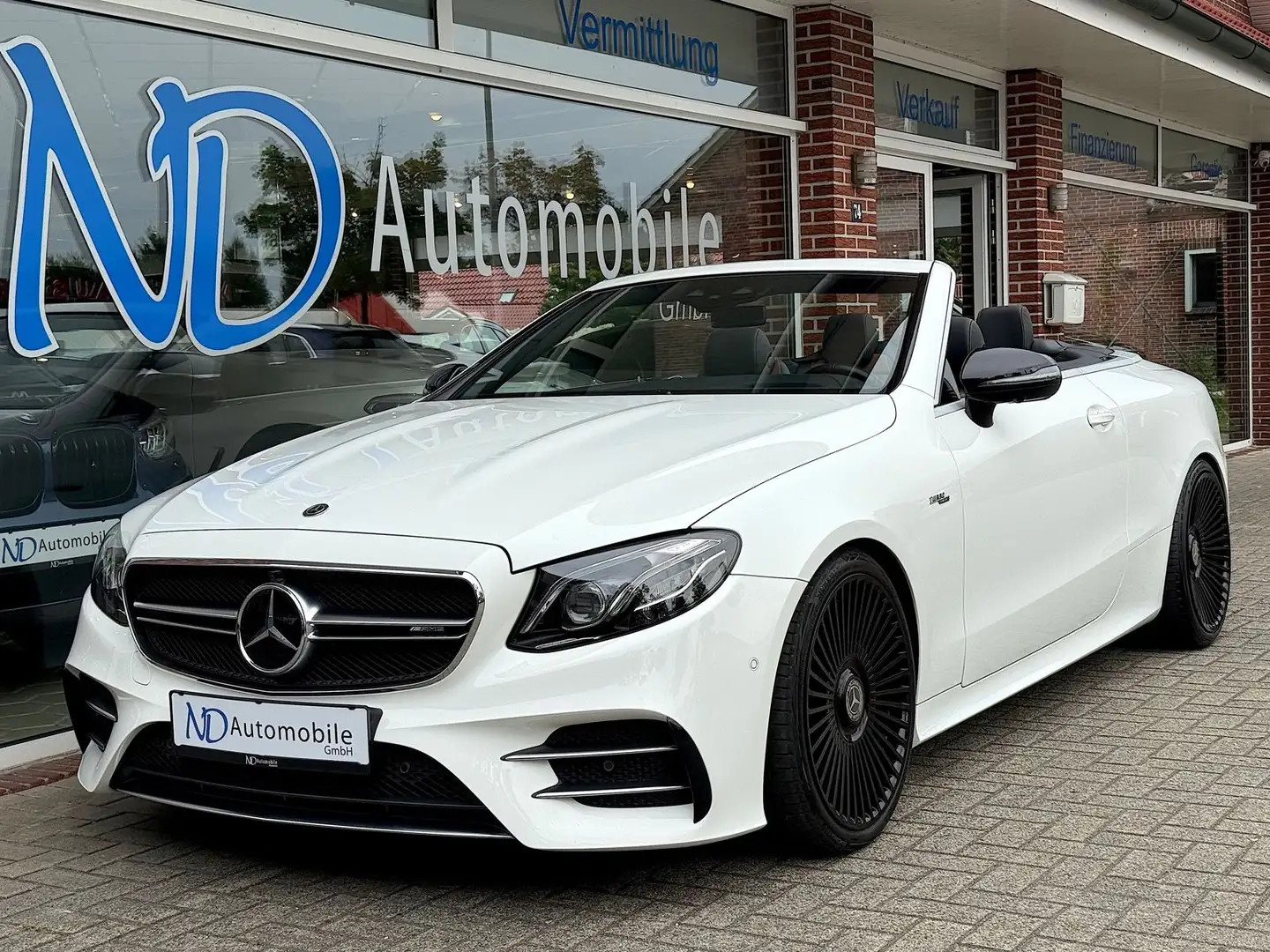 Mercedes-Benz E 53 AMG E53 AMG Cabrio 4M WIDE Burmes Memory 360 AIR HUD Blanc - 1