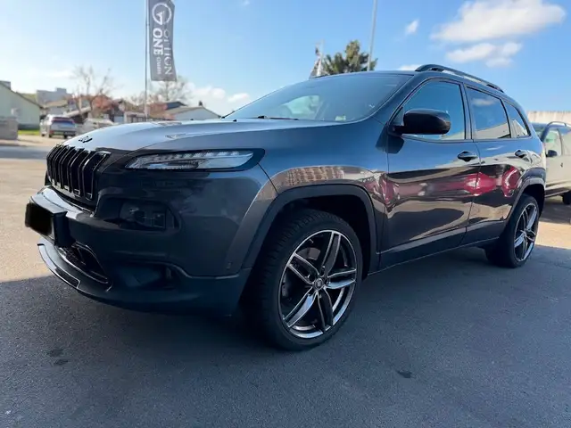 Jeep Cherokee Limited 4WD*Pano*Leder*AHK*