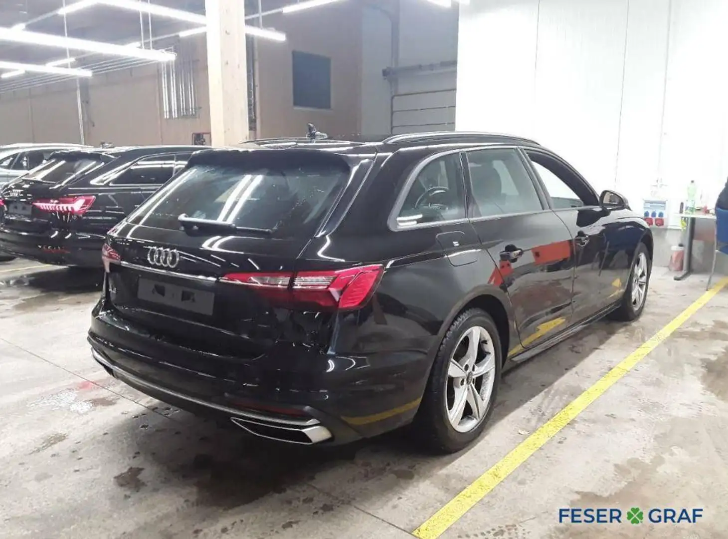 Audi A4 Avant Advanced 35 TDI S tronic ACC RFK Virtual Schwarz - 2