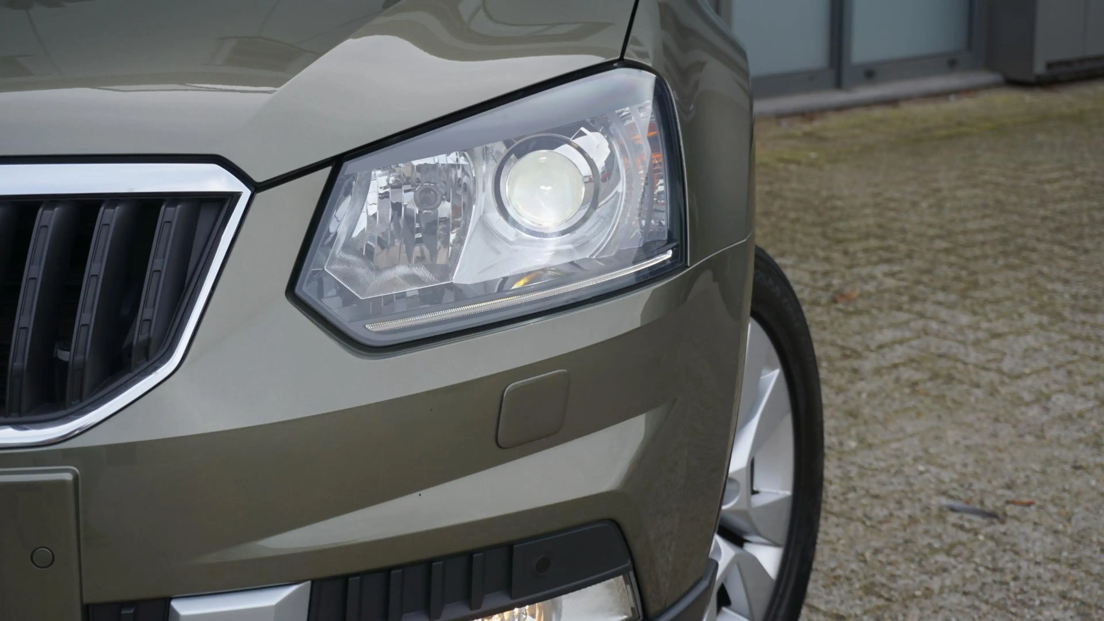 Skoda Yeti 1.2 TSI 105pk DSG Outdoor Outdoor & Elegance Leder — photo 36