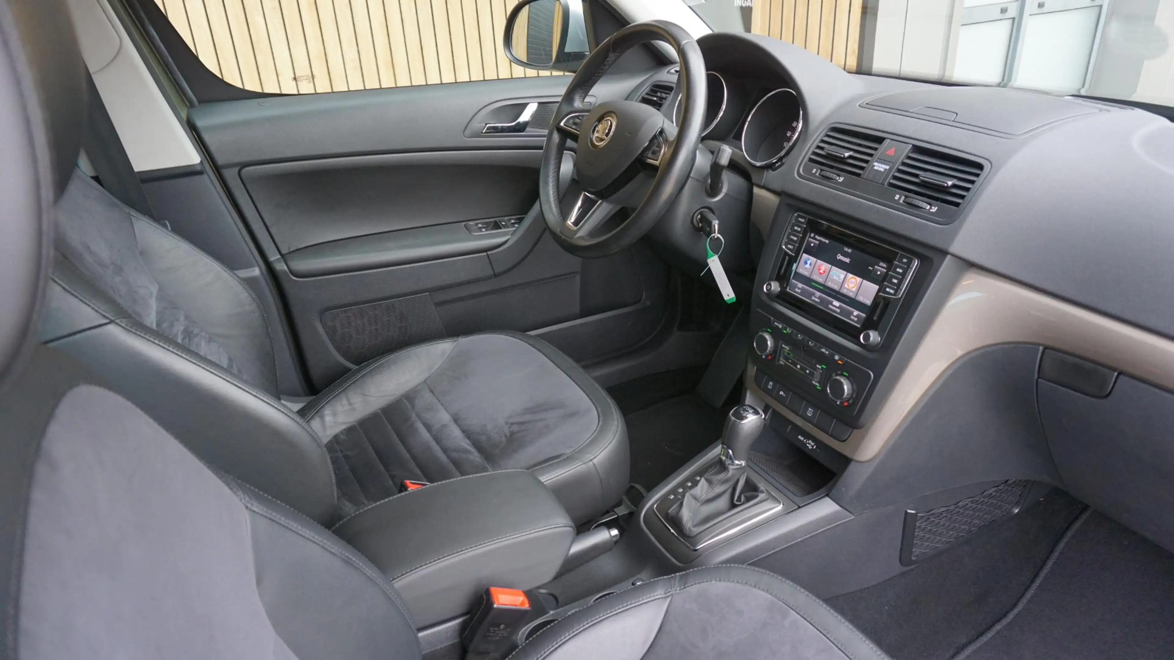 Skoda Yeti 1.2 TSI 105pk DSG Outdoor Outdoor & Elegance Leder — photo 11