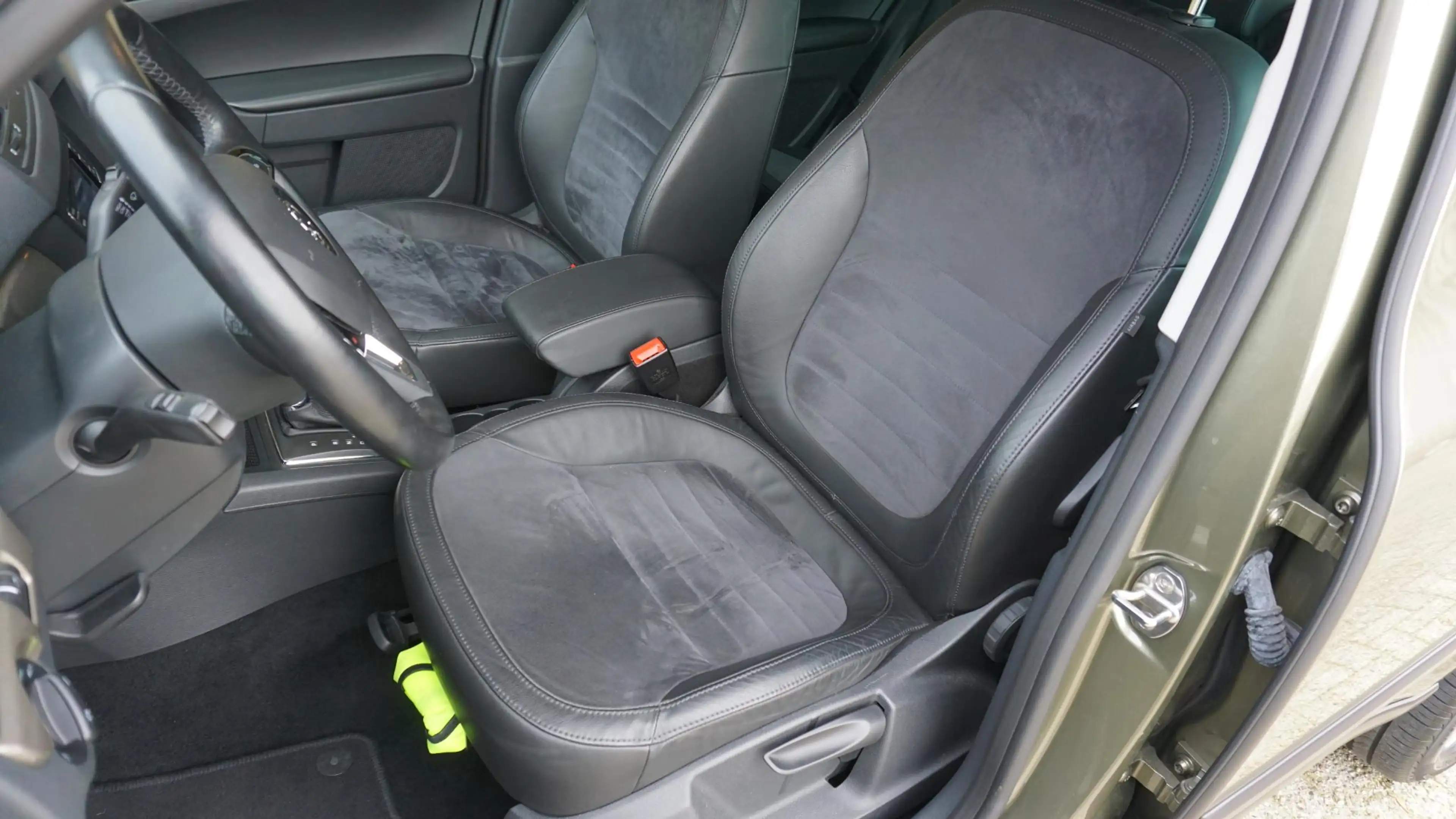 Skoda Yeti 1.2 TSI 105pk DSG Outdoor Outdoor & Elegance Leder — photo 8