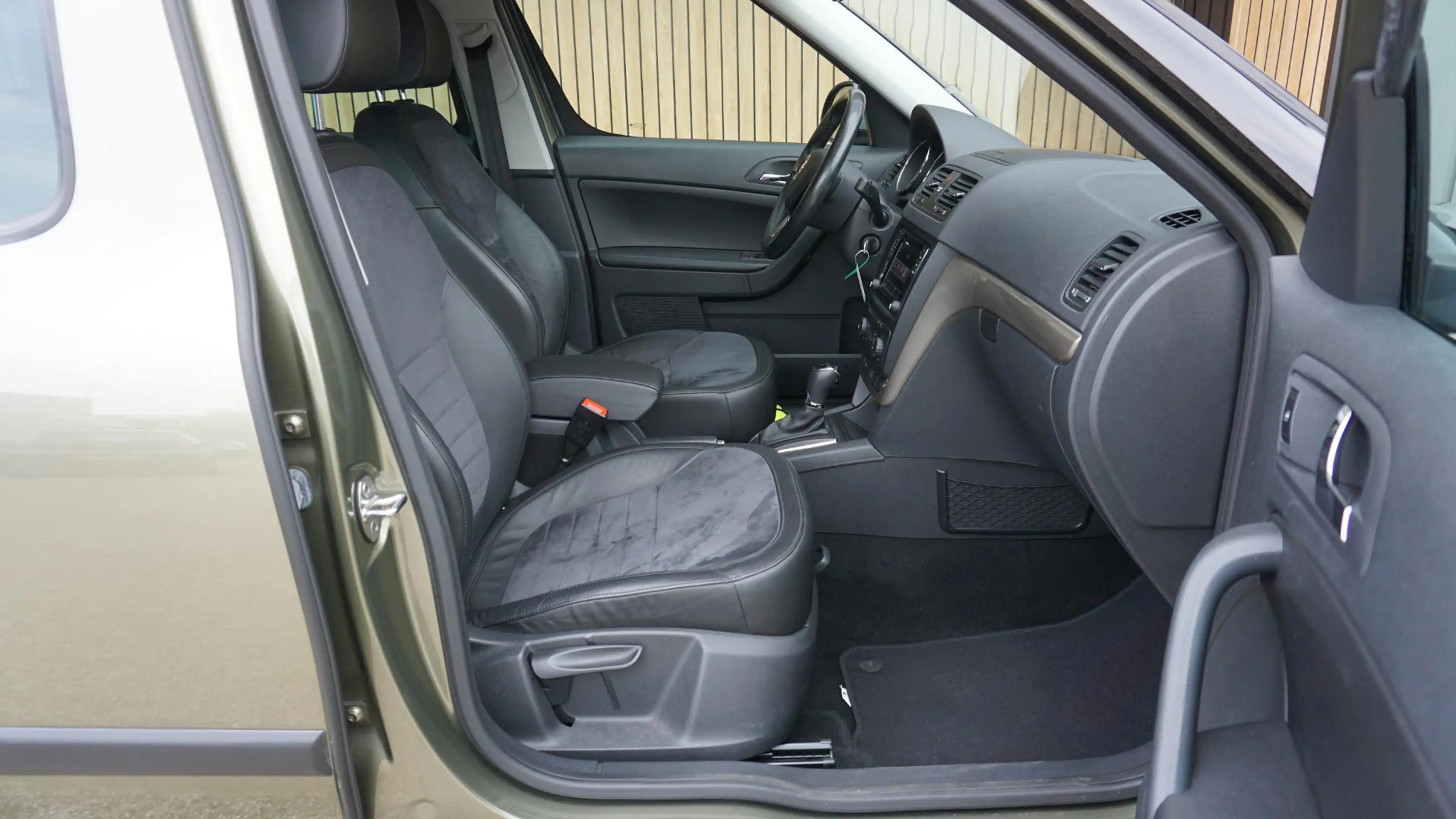Skoda Yeti 1.2 TSI 105pk DSG Outdoor Outdoor & Elegance Leder — photo 10