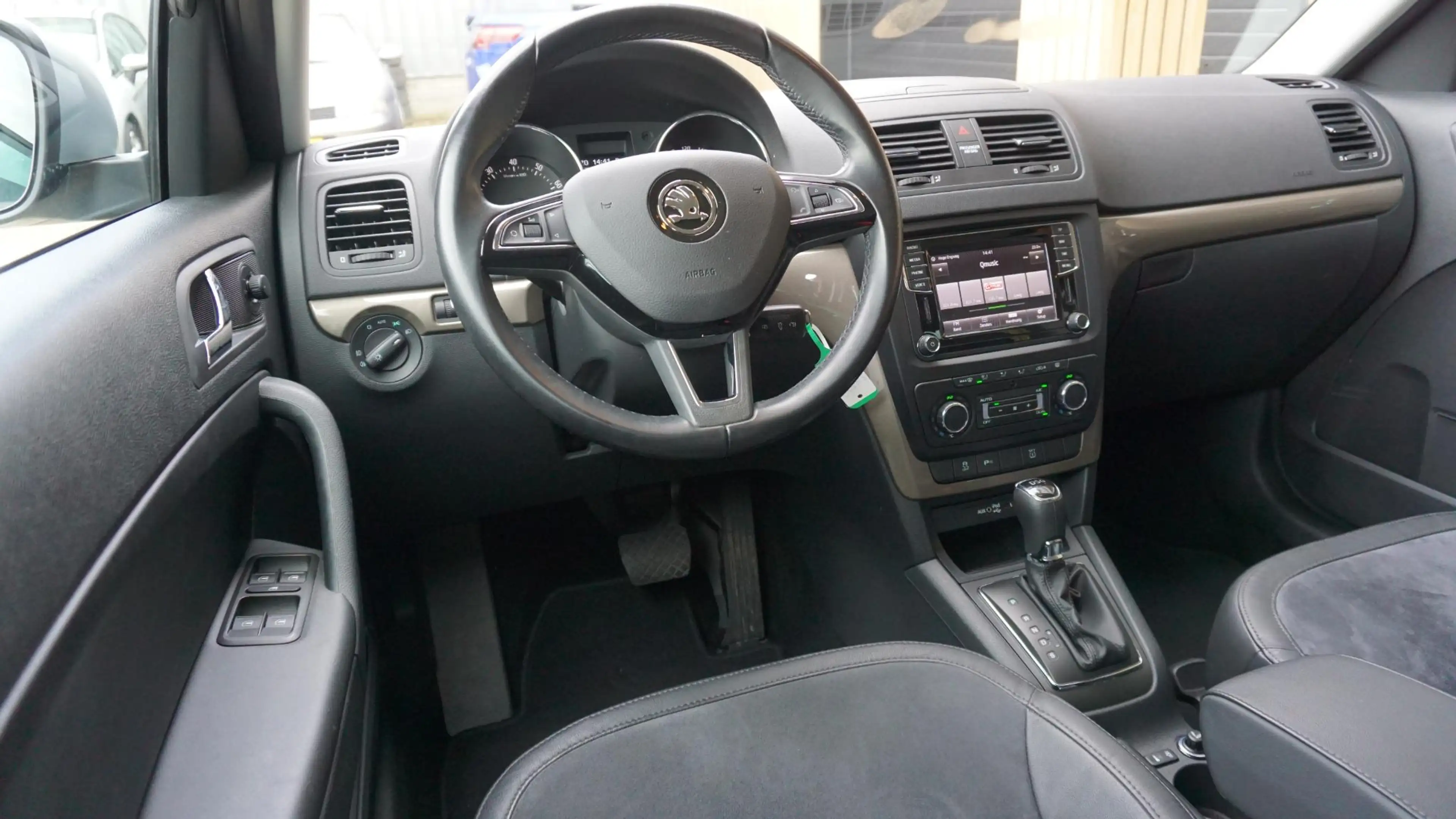 Skoda Yeti 1.2 TSI 105pk DSG Outdoor Outdoor & Elegance Leder — photo 9