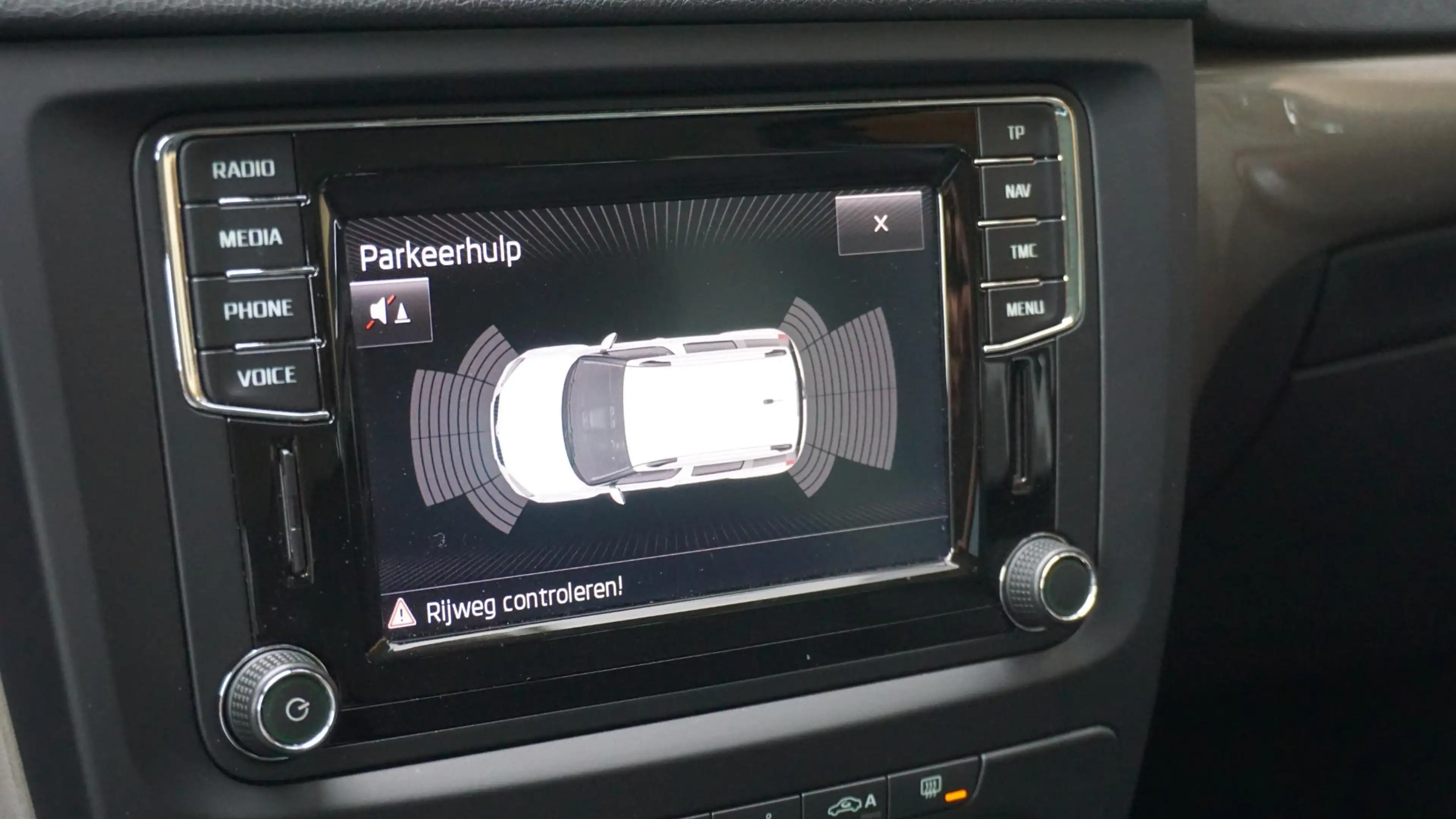 Skoda Yeti 1.2 TSI 105pk DSG Outdoor Outdoor & Elegance Leder — photo 15