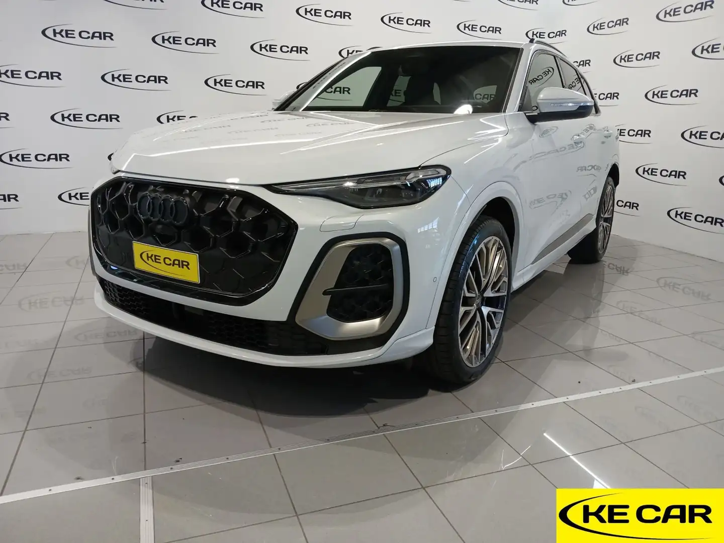 Audi Q5 TDi 150 kW mHEV+ S tronic quattro S line edition Grigio - 1