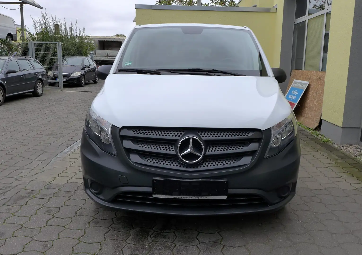Mercedes-Benz Vito eVito Tourer lang Klima Navi Kamera Blanco - 2