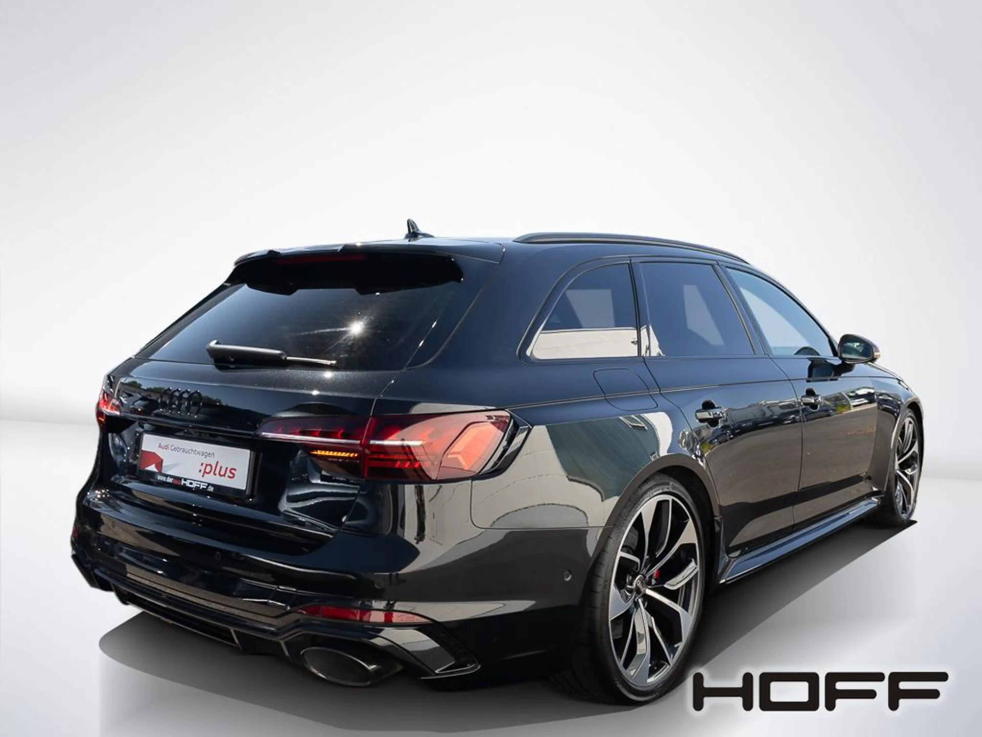 Audi RS4 Avant quattro Dynamik PANO Sportabgas HUD 20 Zoll — photo 2