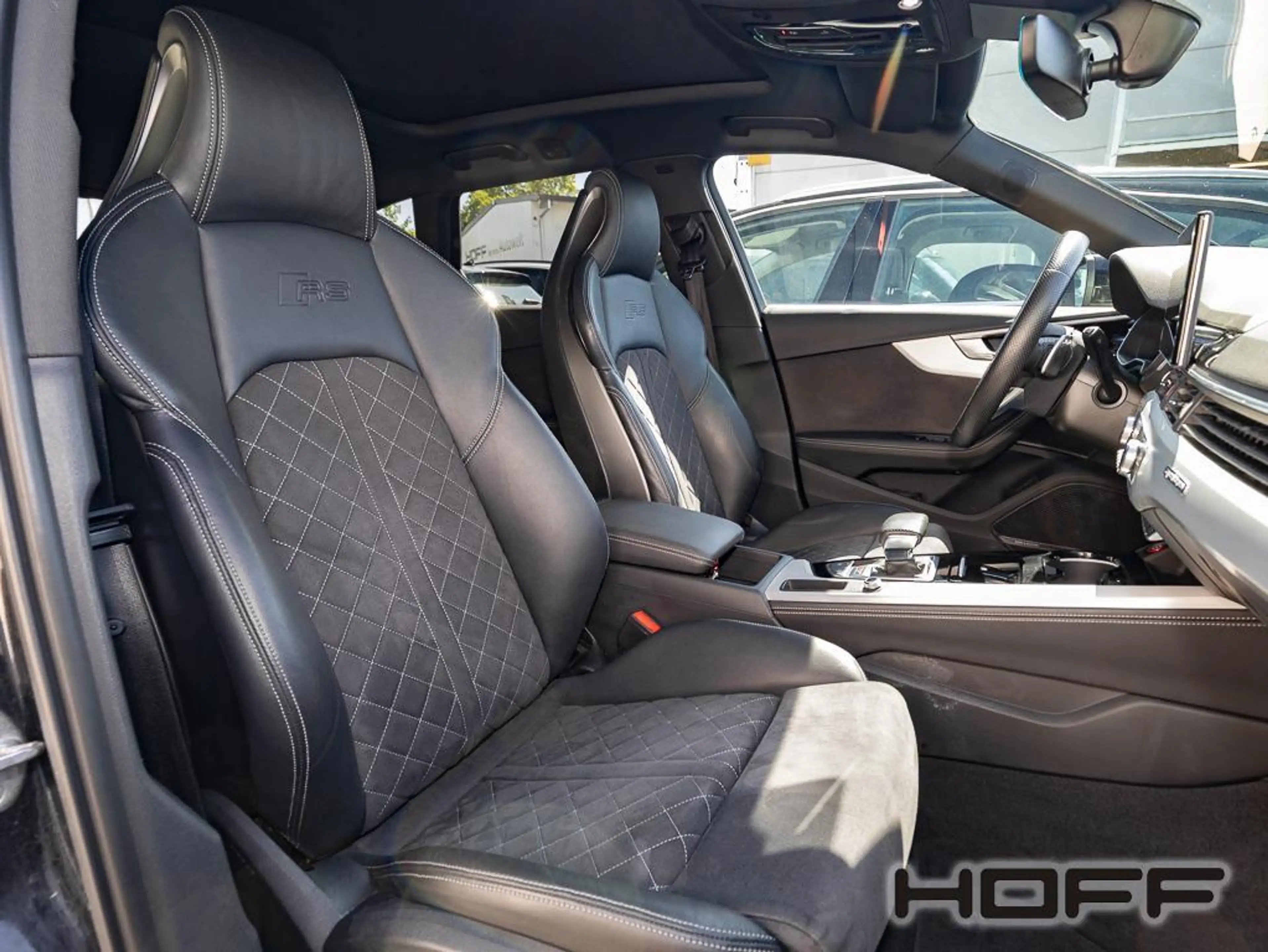 Audi RS4 Avant quattro Dynamik PANO Sportabgas HUD 20 Zoll — photo 10