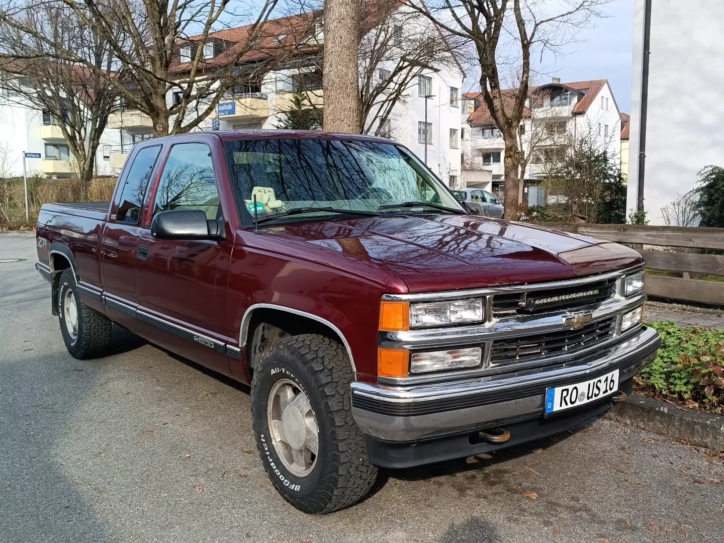 Chevrolet K1500 Silverado Red - 1