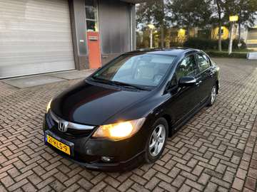 1.3 Hybrid Leder Nap Mugen