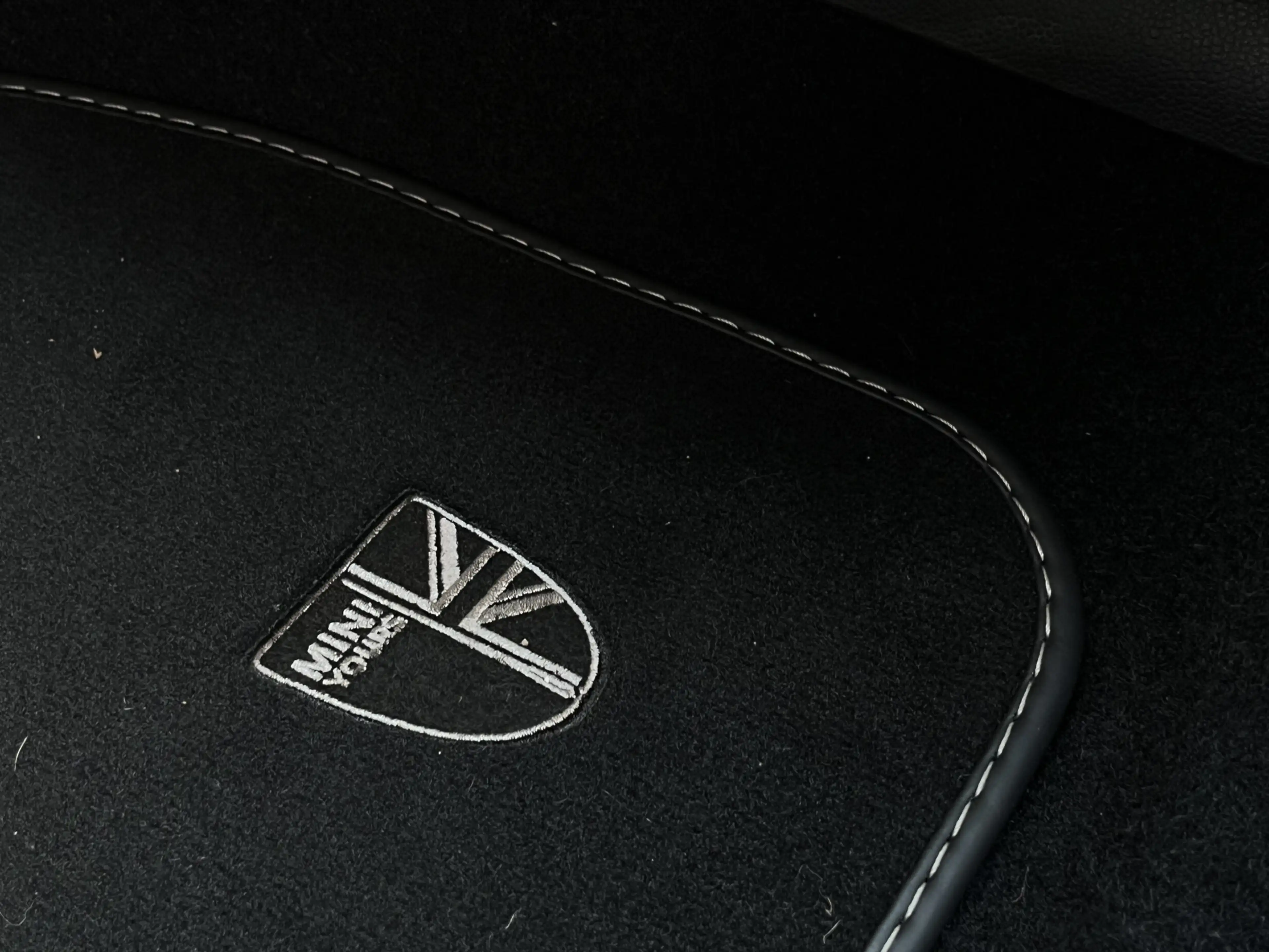 MINI Cooper Clubman MINI Yours | Leder | 18" | Camera | Privacy Glass — photo 10