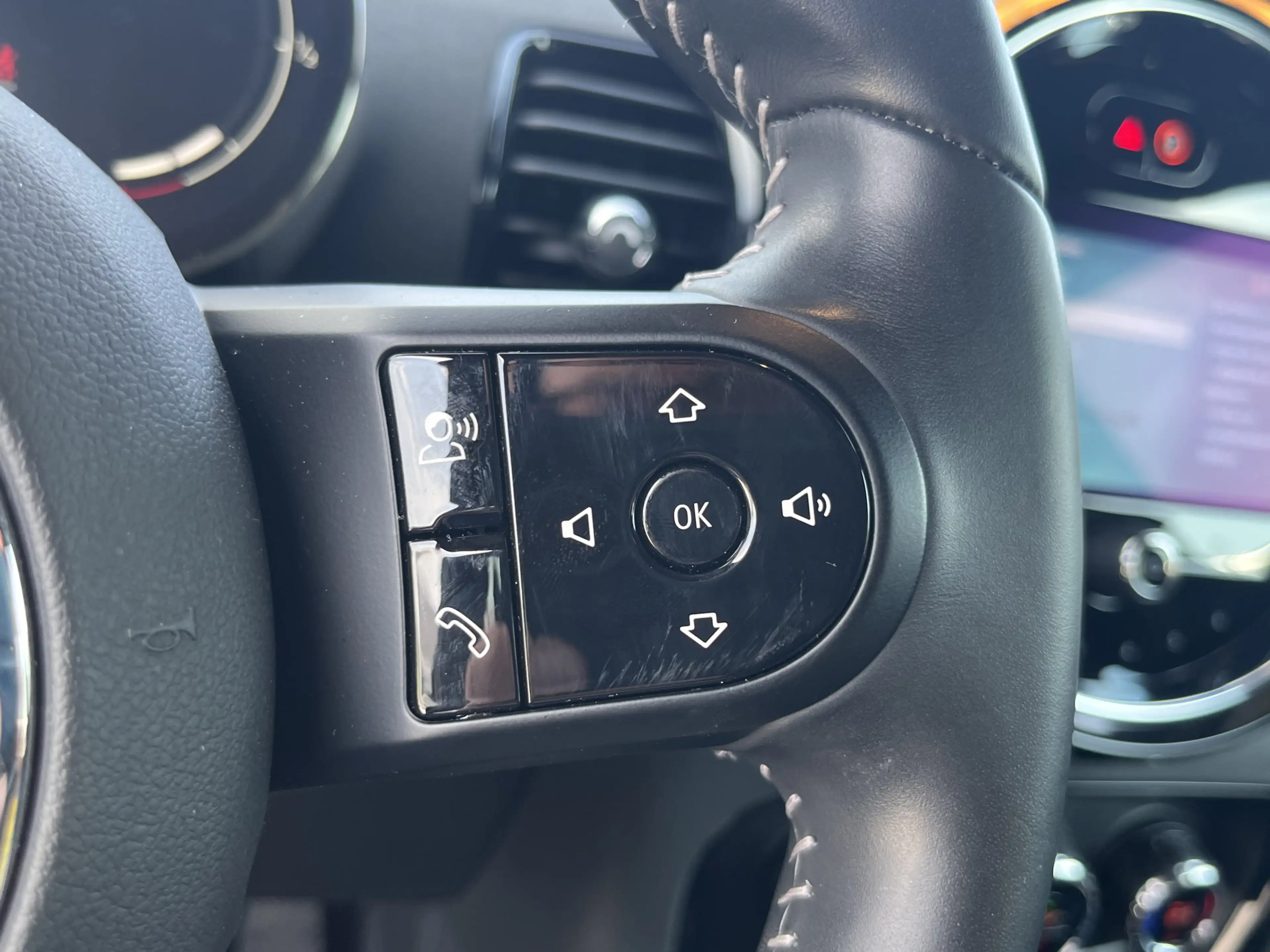 MINI Cooper Clubman MINI Yours | Leder | 18" | Camera | Privacy Glass — photo 13