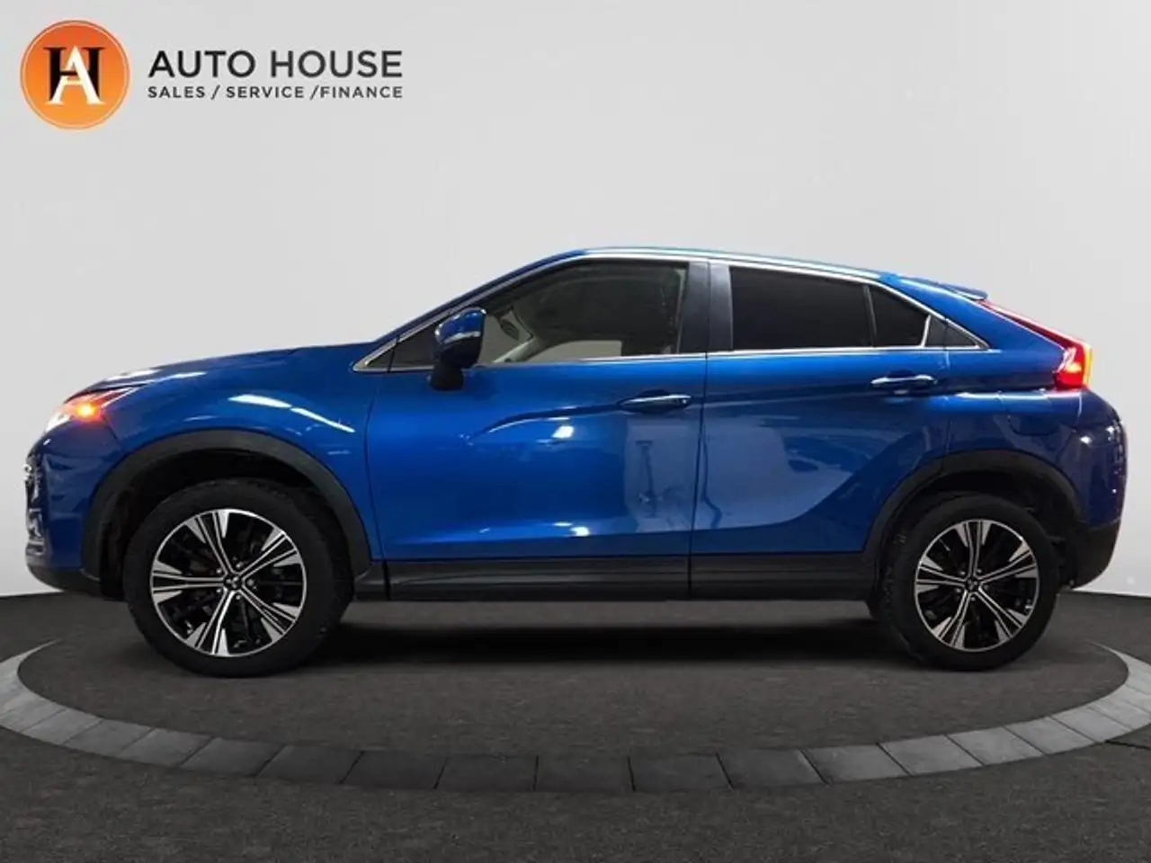 Mitsubishi Eclipse Cross снимка Mitsubishi Eclipse Cross
