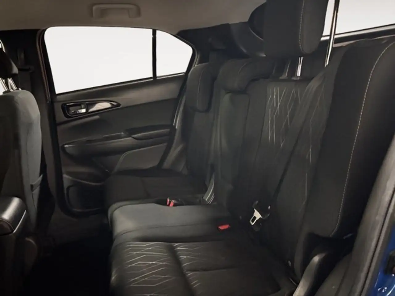 Mitsubishi Eclipse Cross снимка Mitsubishi Eclipse Cross