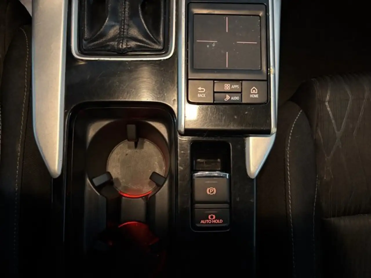 Mitsubishi Eclipse Cross снимка Mitsubishi Eclipse Cross